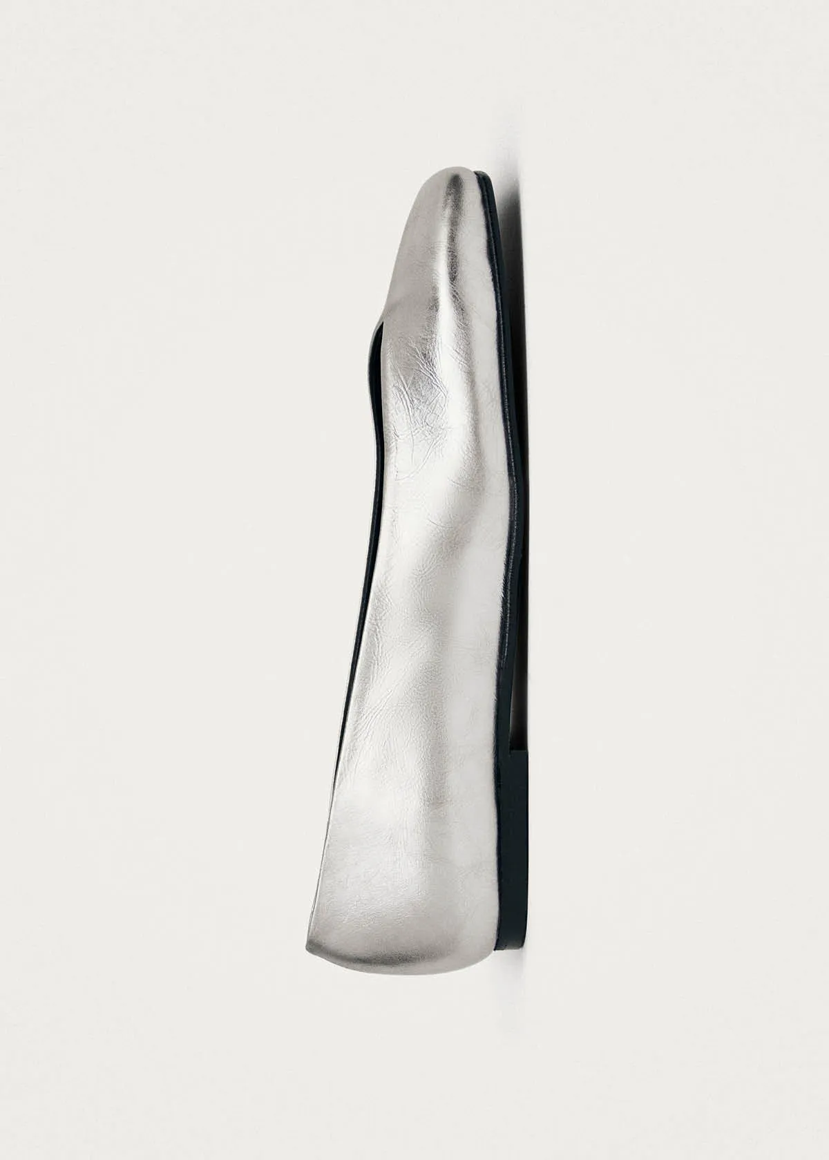 Katia Shimmer Silver Leather Ballet Flats sold by Alohas product image thumbnail 4