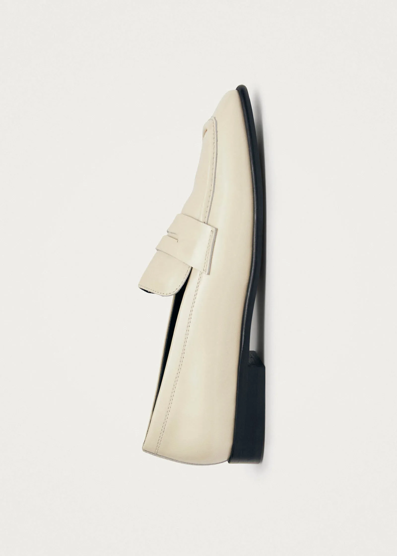 Zaha Cream Leather Loafers sold by Alohas product image thumbnail 4