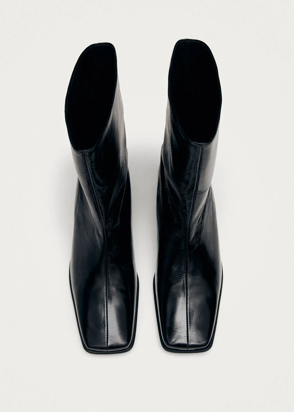 Quinn Rift Black Leather Ankle Boots sold by Alohas product image thumbnail 4