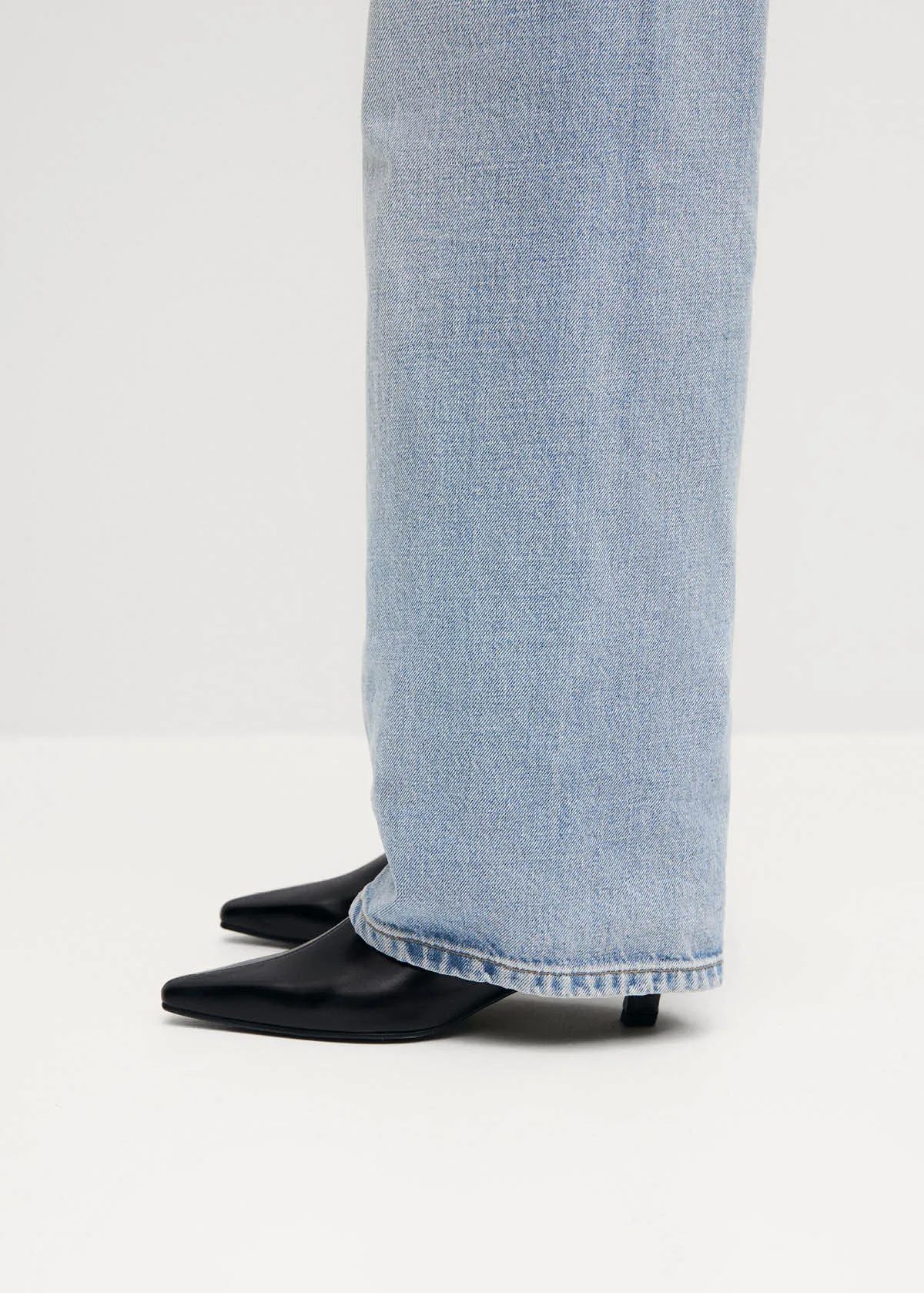 Ambar Rift Black Leather Ankle Boots sold by Alohas product image thumbnail 2