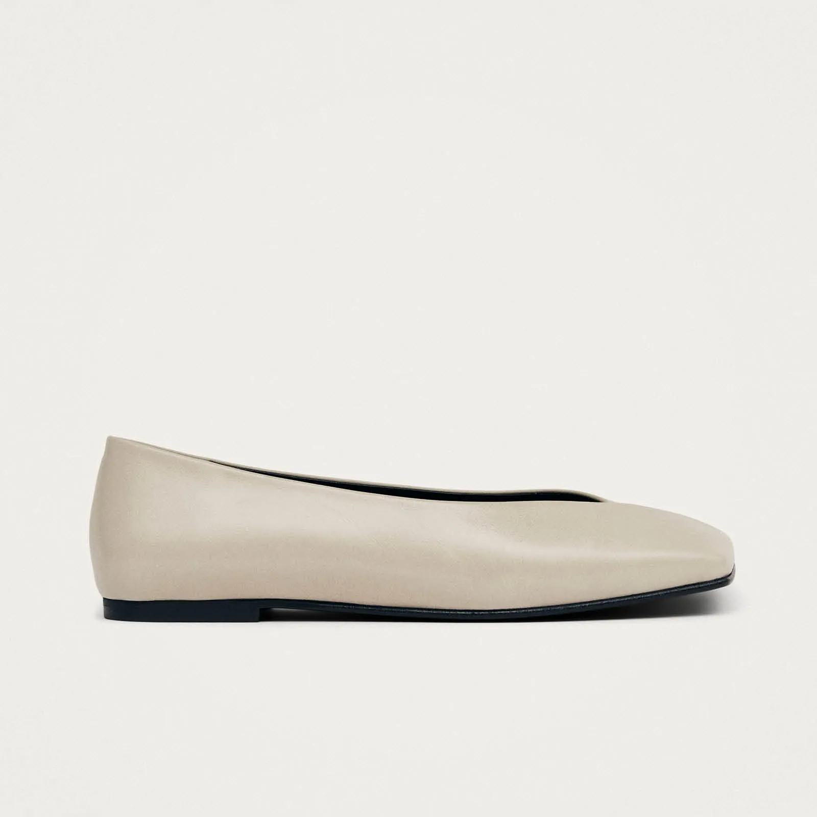 Katia Rift Cream Leather Ballet Flats sold by Alohas product image thumbnail 3