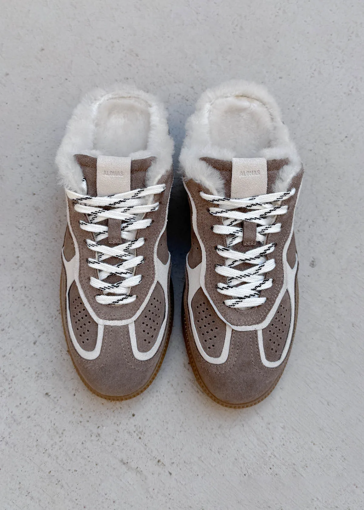 Tb.490 Mule Furry Taupe Sneakers sold by Alohas product image thumbnail 2