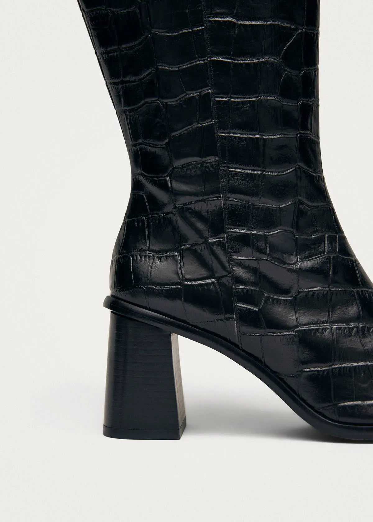 East Alli Total Black Leather Boots sold by Alohas product image thumbnail 5