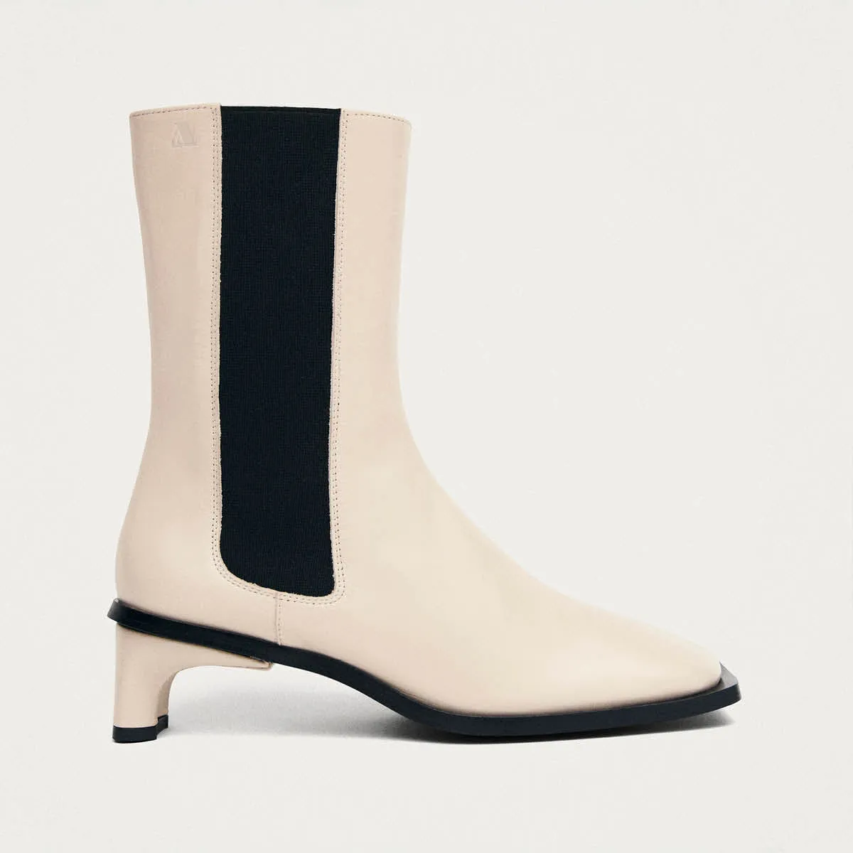 Elowen Rift Cream Leather Boots sold by Alohas product image thumbnail 3