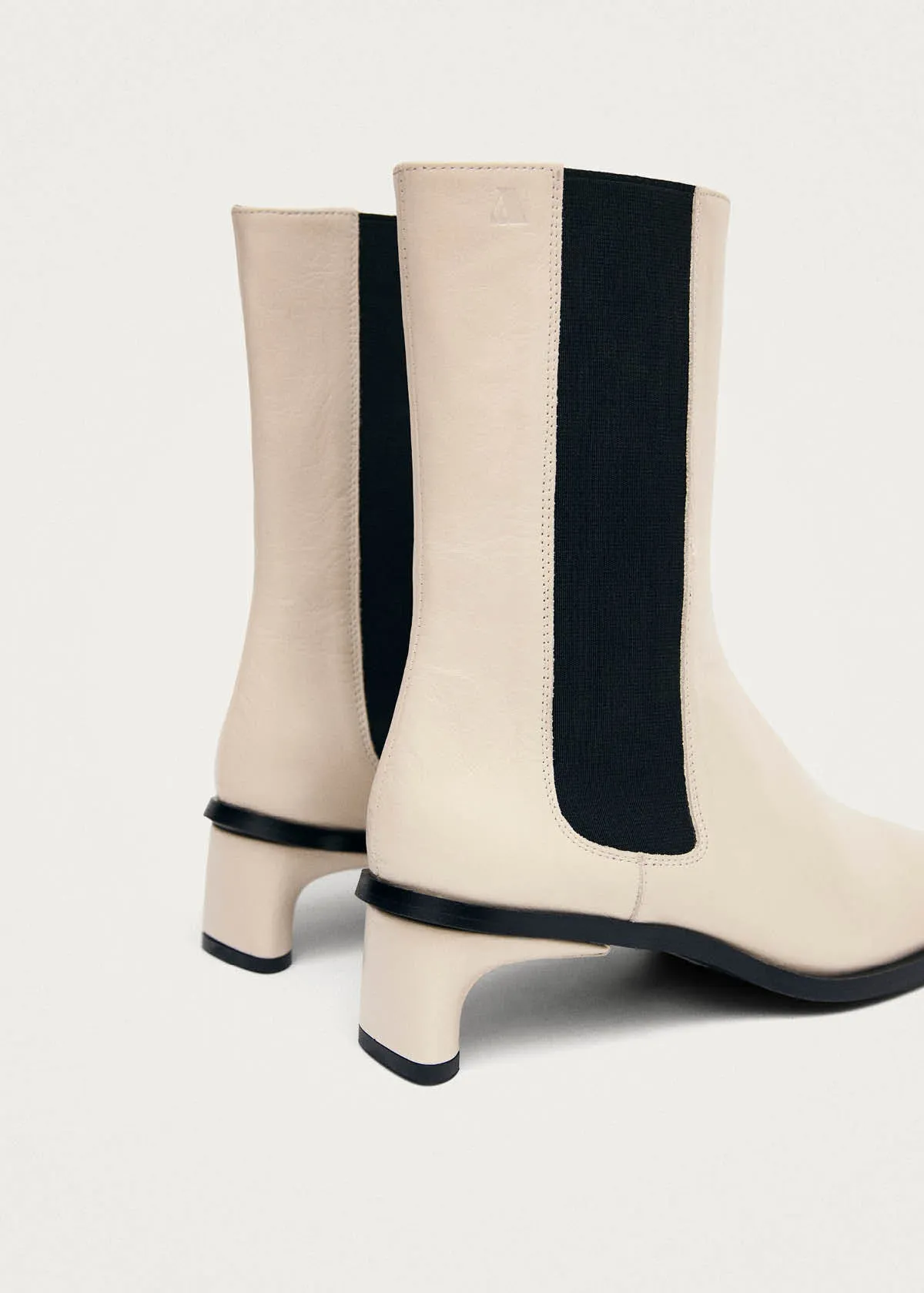 Elowen Rift Cream Leather Boots sold by Alohas product image thumbnail 4