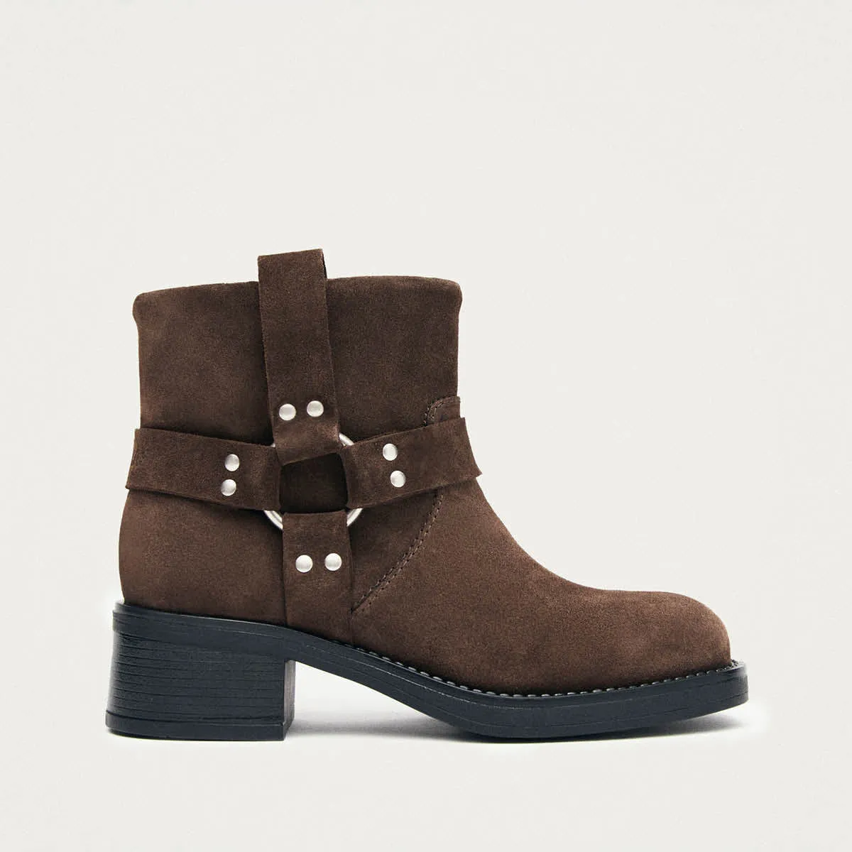 Evora Suede Brown Leather Ankle Boots sold by Alohas product image thumbnail 3