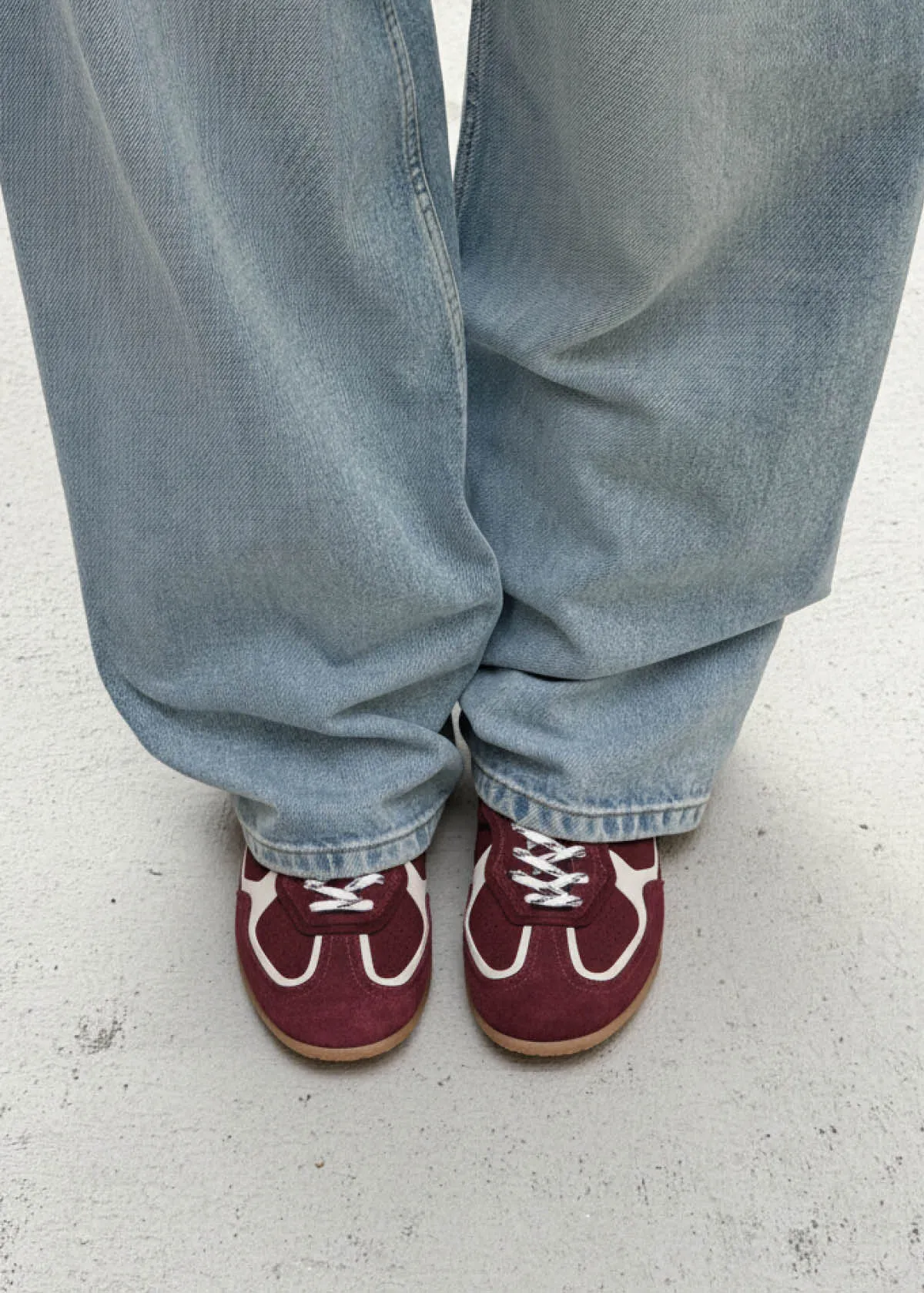 Tb.91 Suede Burgundy Leather Sneakers sold by Alohas product image thumbnail 2