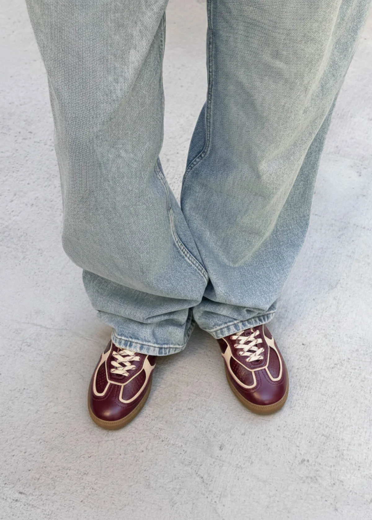 Tb.490 Patent Burgundy Leather Sneakers sold by Alohas product image thumbnail 2