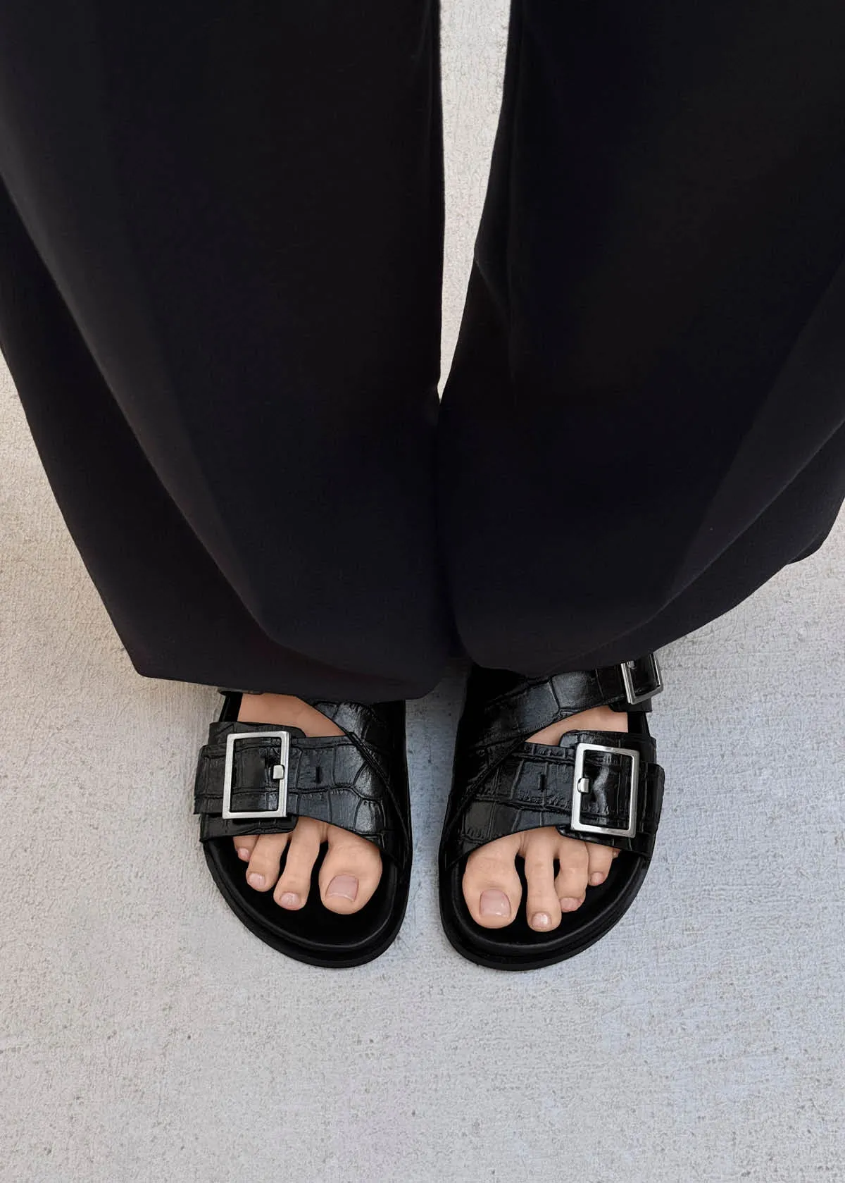 Alba Alli Black Leather Sandals sold by Alohas product image thumbnail 2
