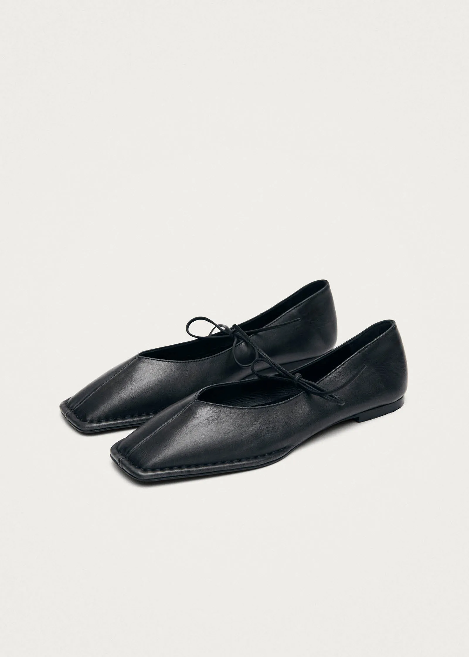 Sway Vintage Effect Black Leather Ballet Flats sold by Alohas product image thumbnail 5