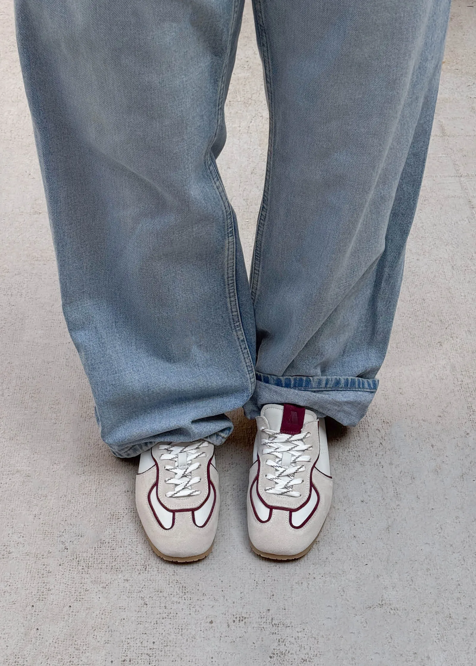 Tb.1930 Cream & Burgundy Leather Sneakers sold by Alohas product image thumbnail 2
