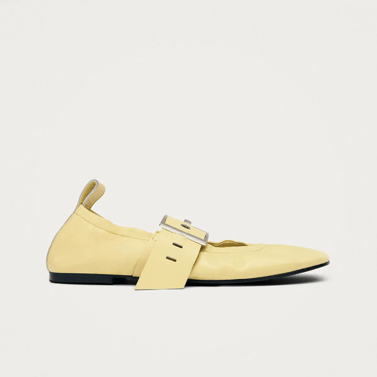 Sarea Vanilla Leather Ballet Flats sold by Alohas product image thumbnail 3