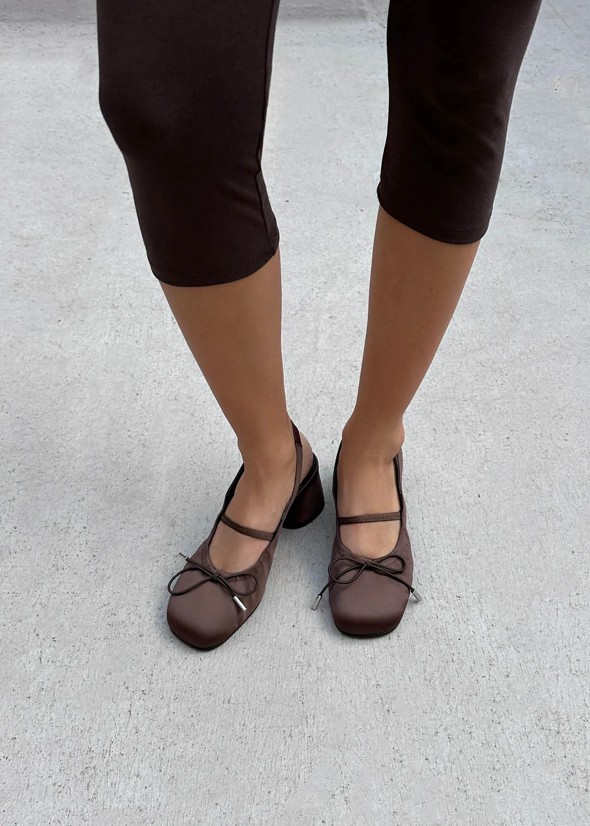Marly Silky Dark Chocolate Textile Pumps sold by Alohas product image thumbnail 2