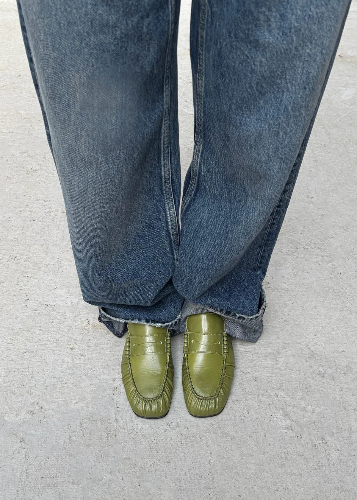 Aven Rift Green Leather Loafers sold by Alohas product image thumbnail 2