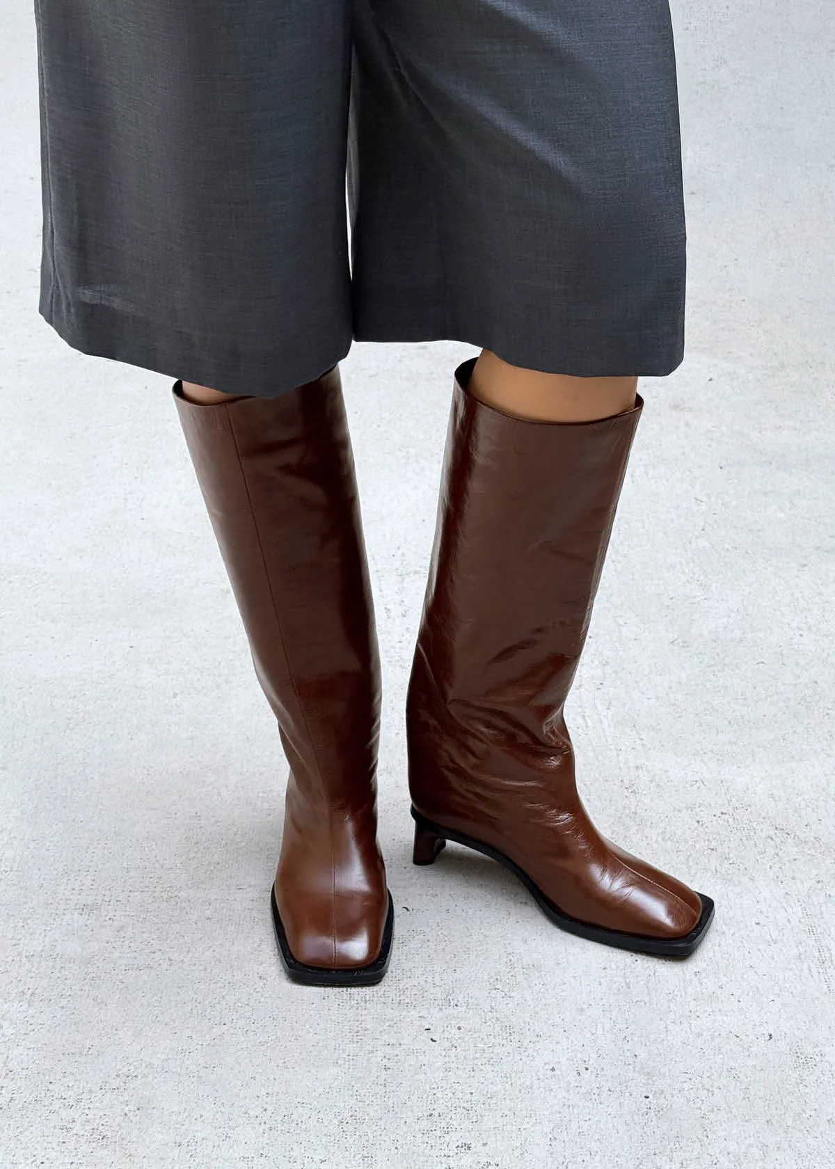 Elias Rift Dark Chocolate Leather Boots sold by Alohas product image thumbnail 2