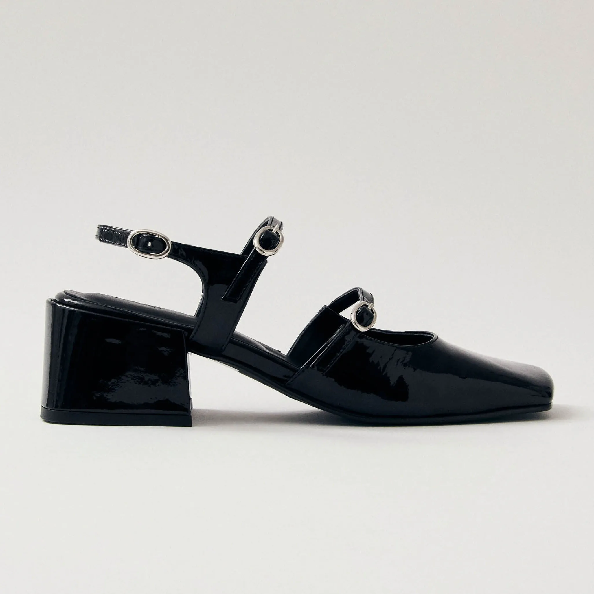 Withnee Onix Black Leather Pumps sold by Alohas product image thumbnail 3