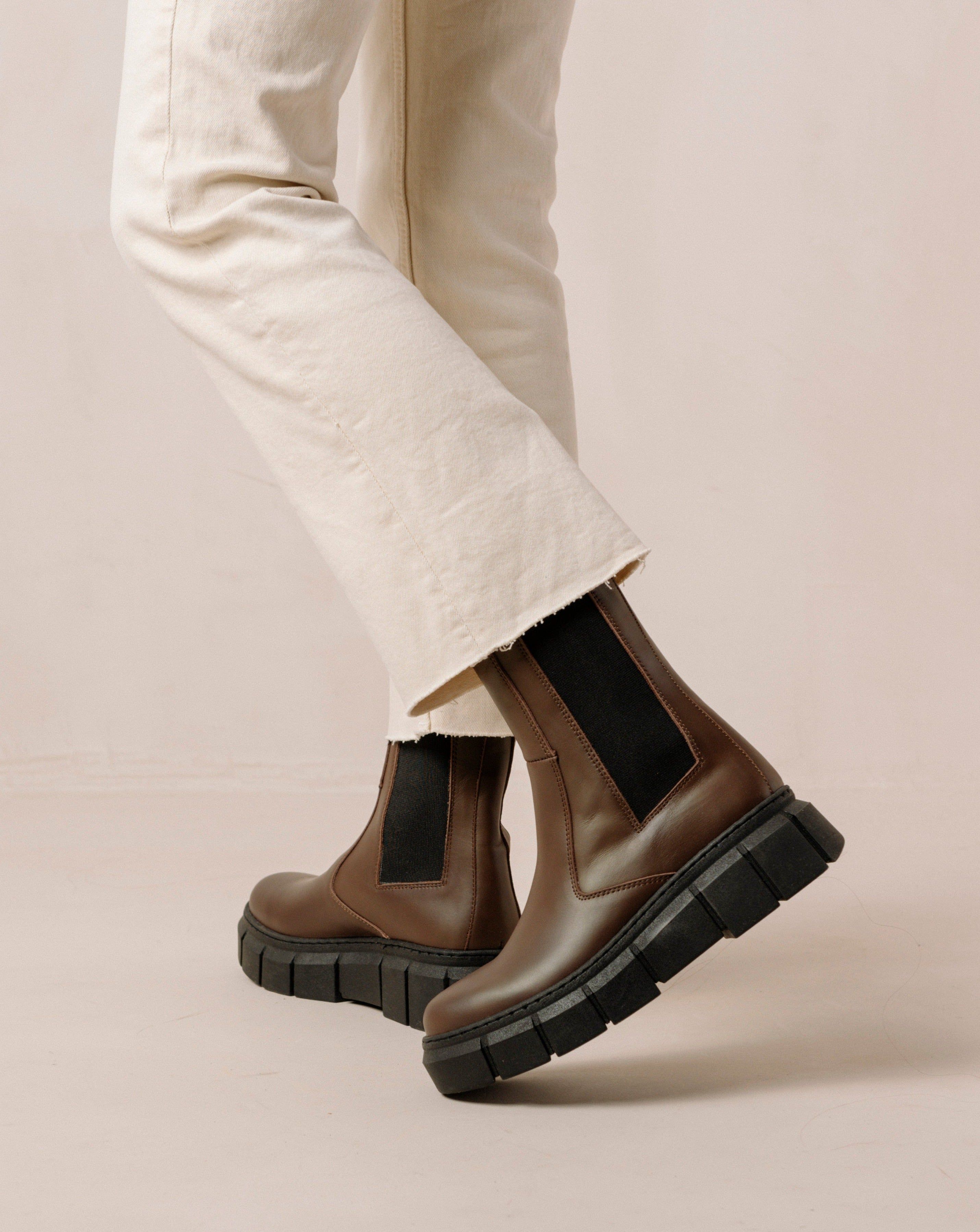 Armor Coffee Brown sold by Alohas