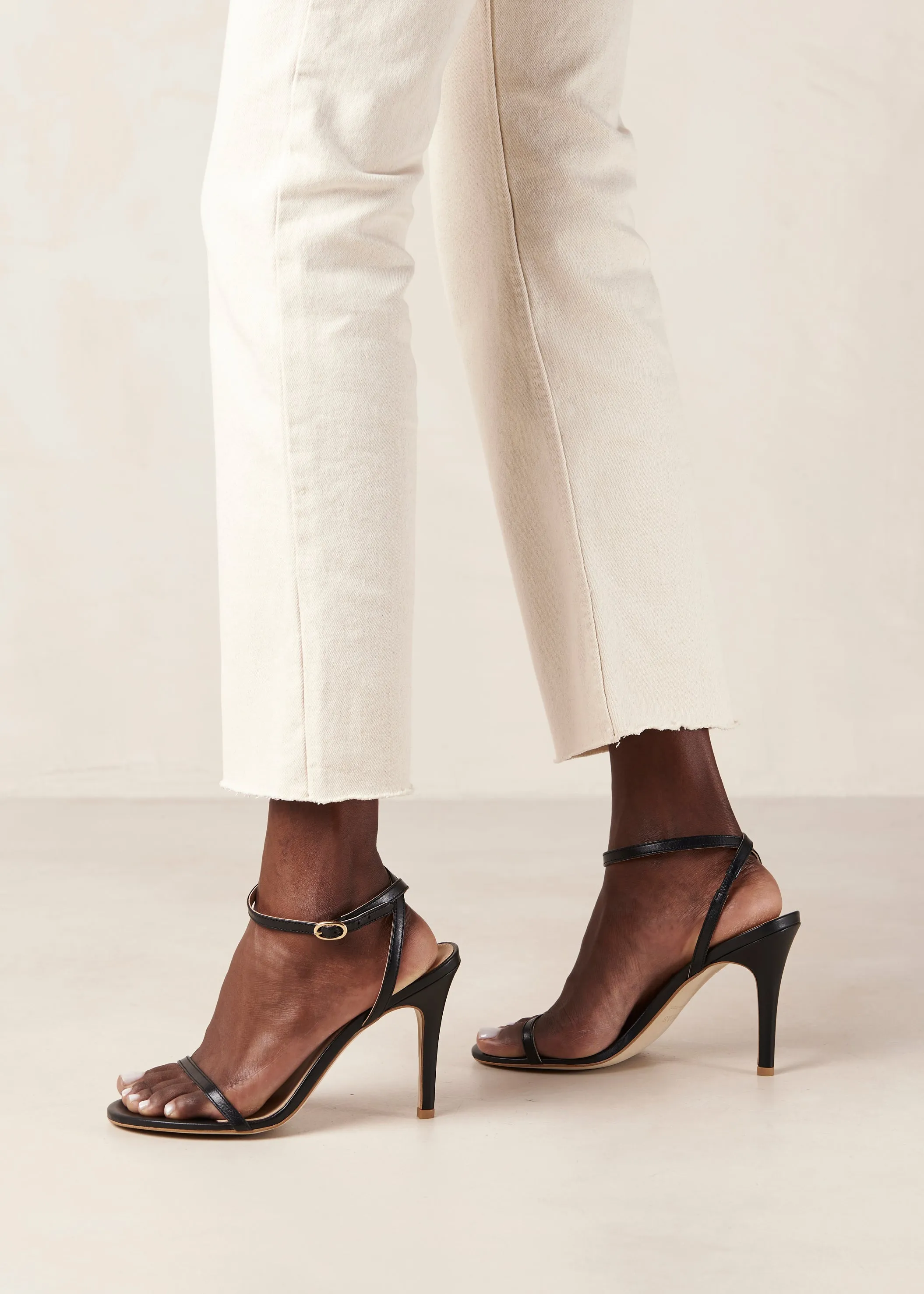 Otis Black Leather Sandals sold by Alohas product image thumbnail 4