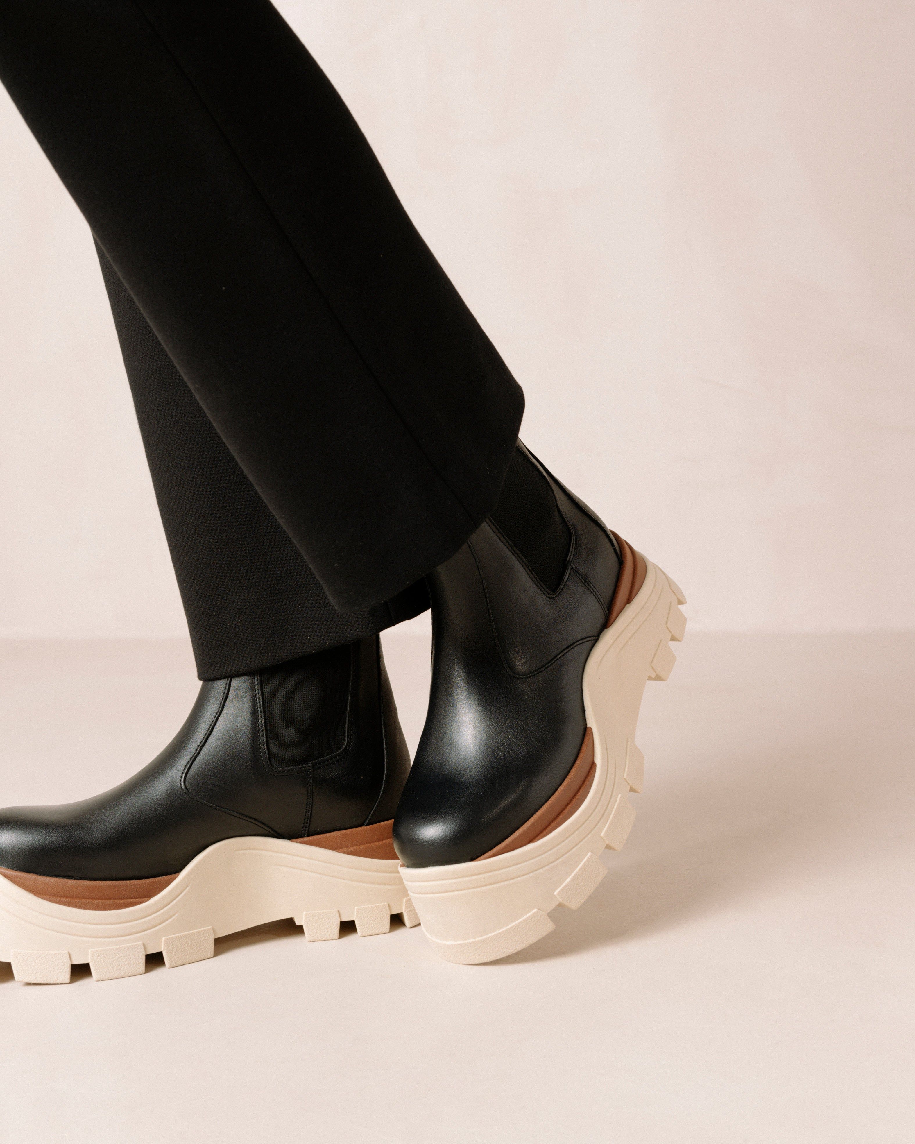 Phoenix Marcona Black sold by Alohas product image thumbnail 2