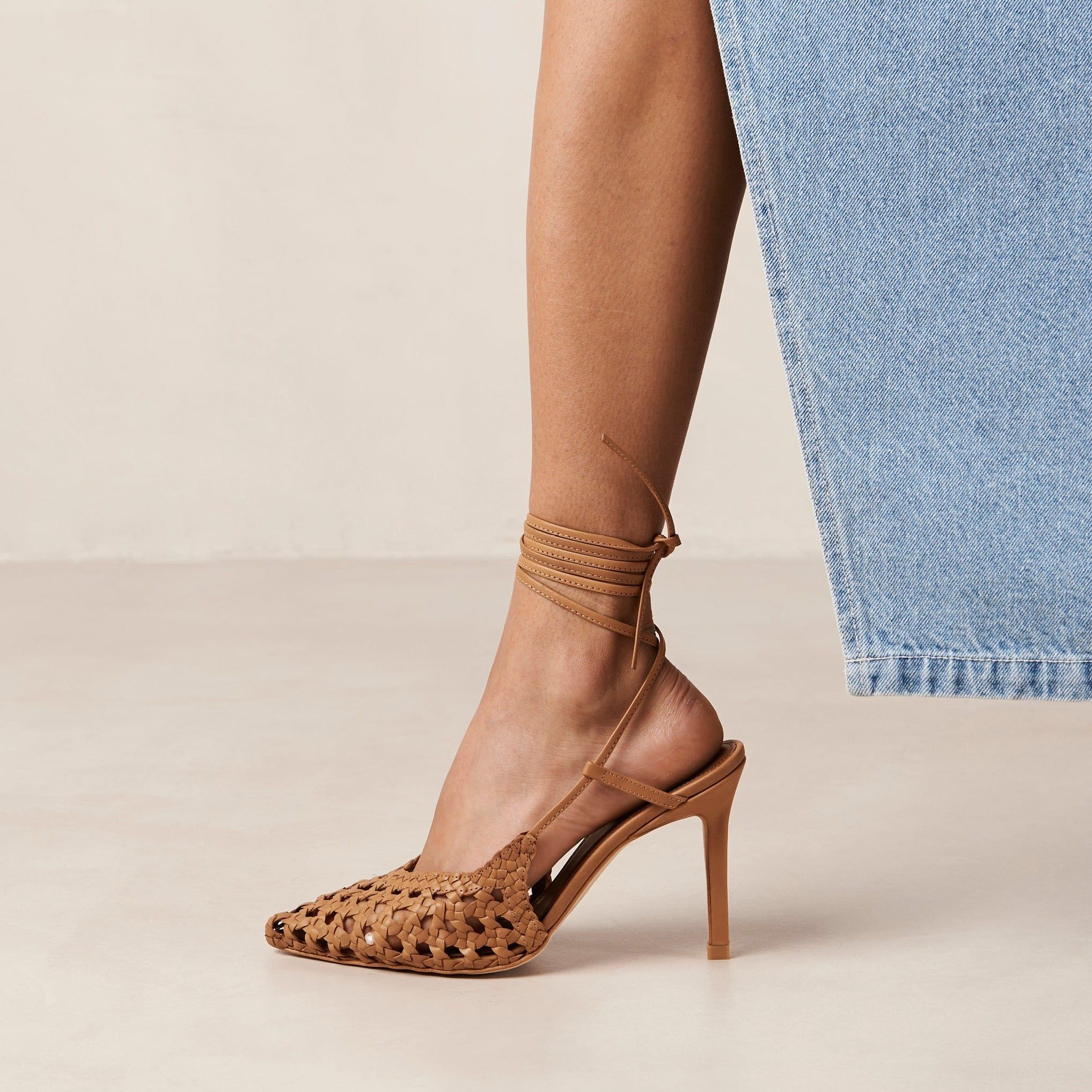 Sandstorm Tan Leather Pumps sold by Alohas product image thumbnail 3