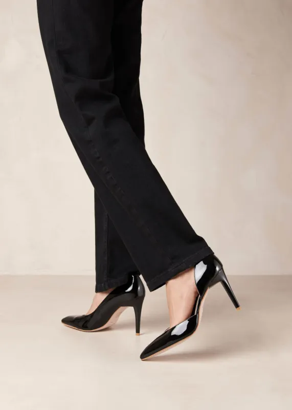 Amelia Onix Black Leather Pumps sold by Alohas