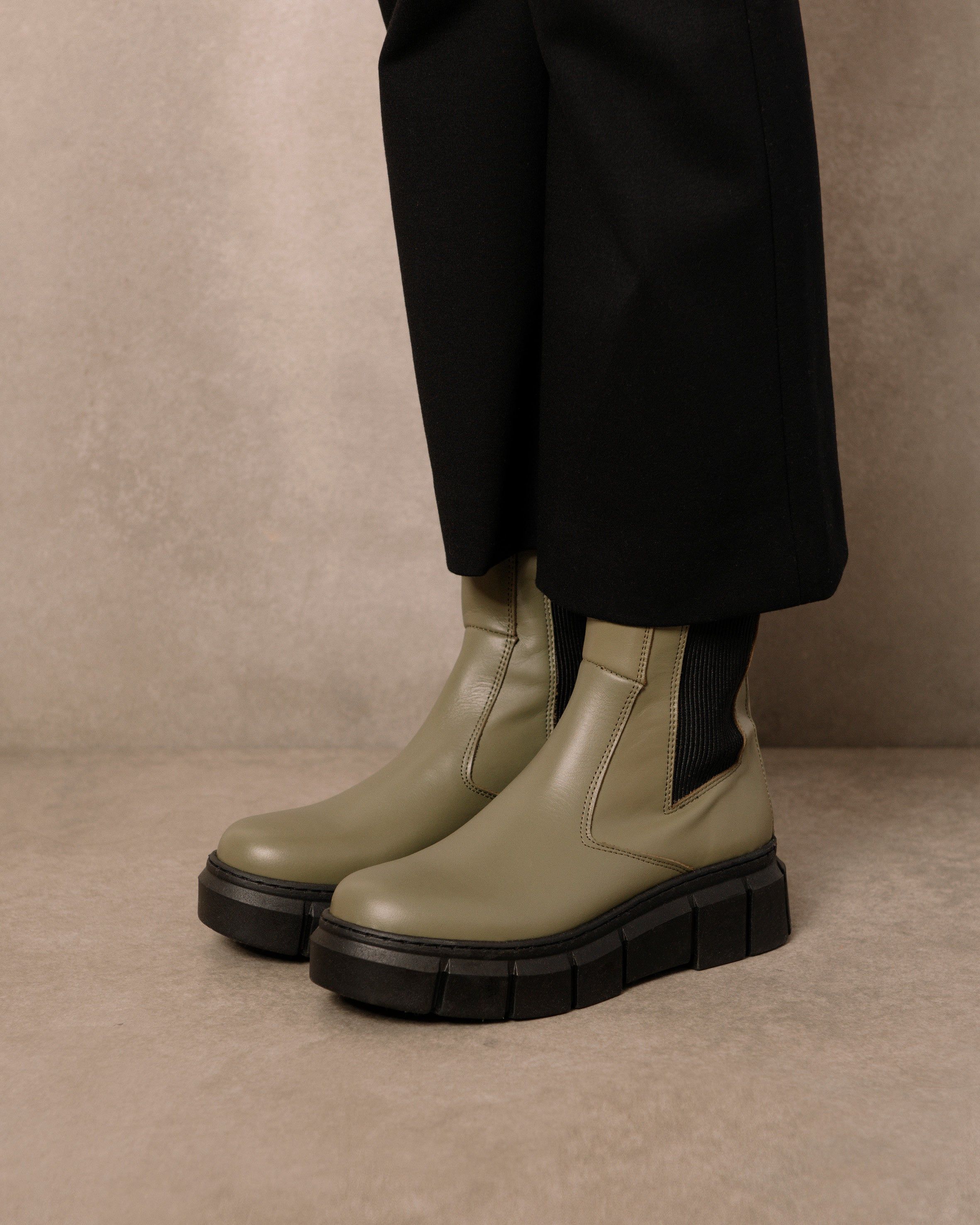 Armor Khaki sold by Alohas product image thumbnail 4