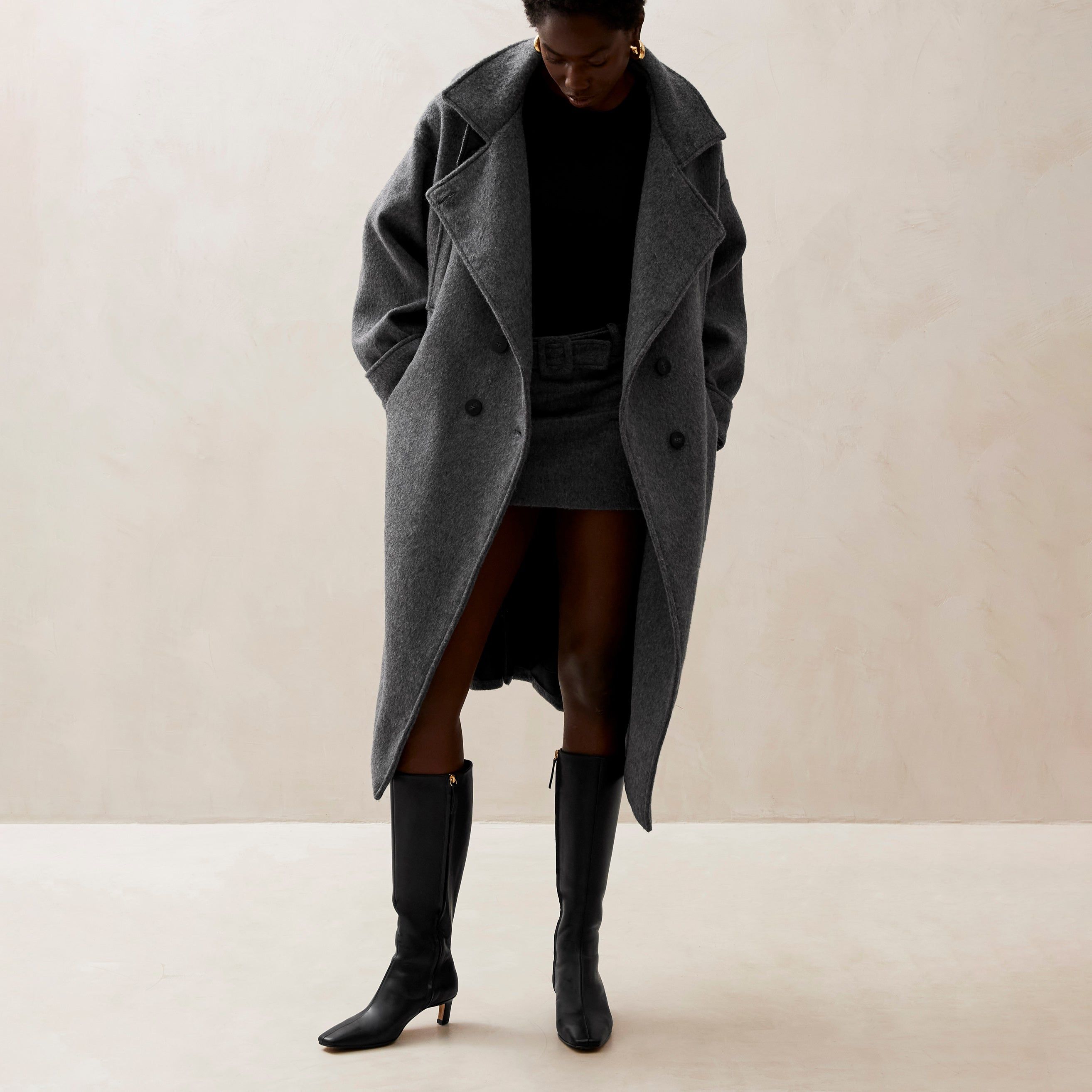 Hamari Grey Coat sold by Alohas product image thumbnail 3