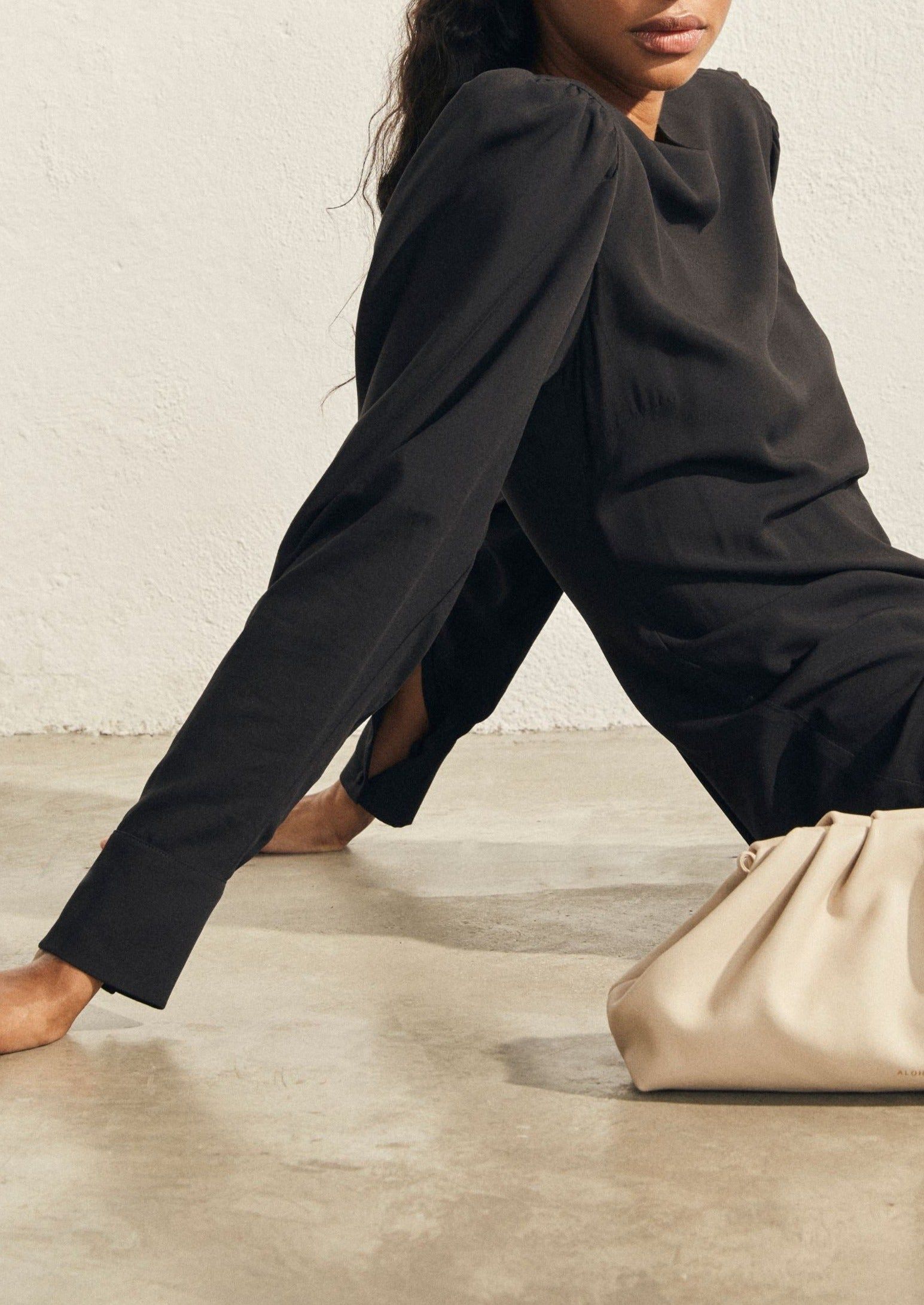 Exclesa Black Midi Dress sold by Alohas product image thumbnail 5