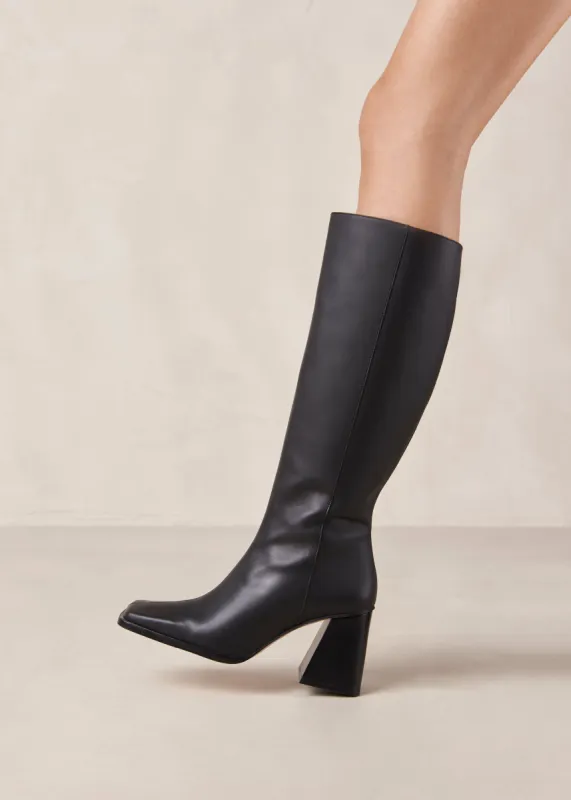 North Total Black sold by Alohas