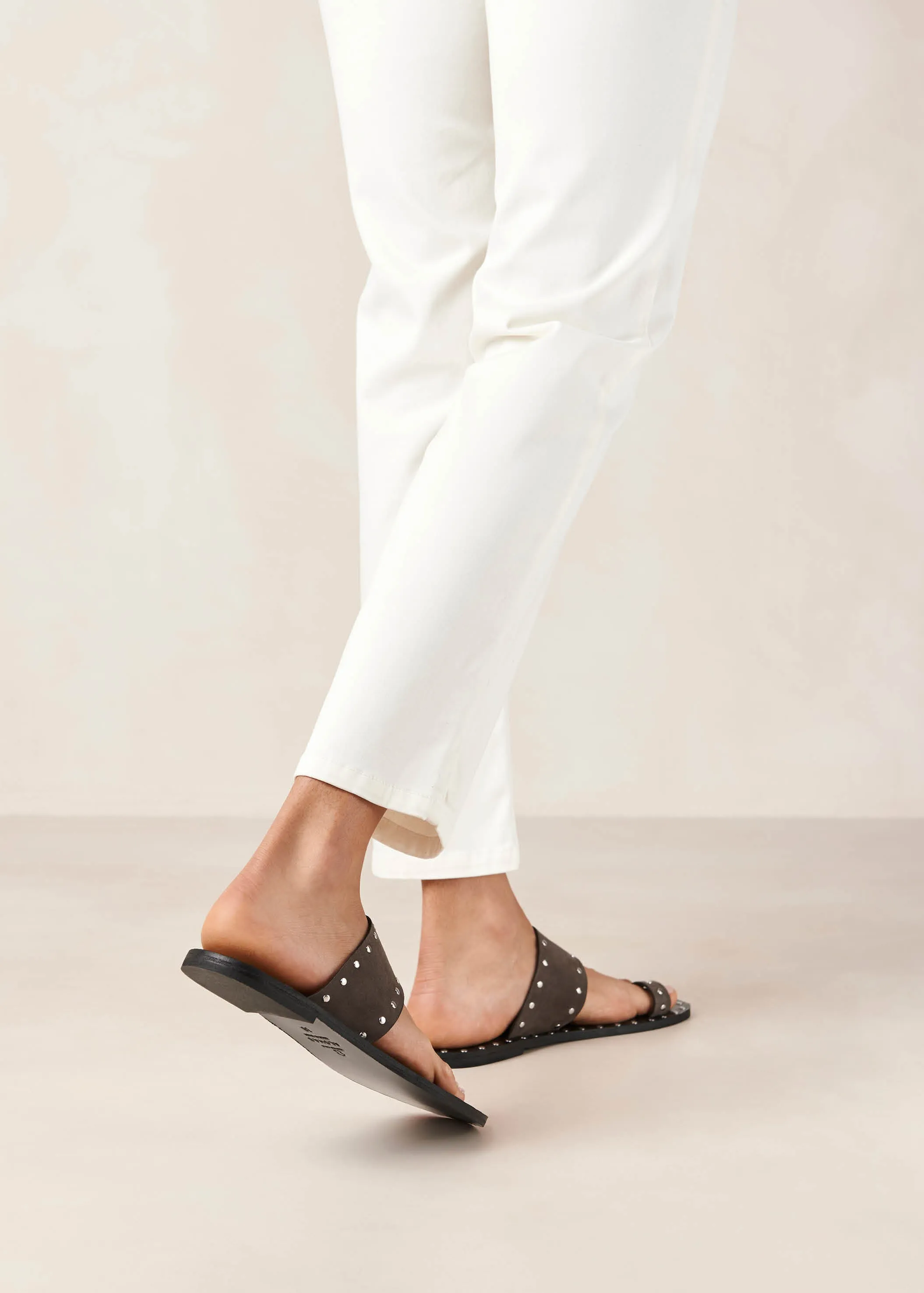 Riley Grey Leather Sandals sold by Alohas product image thumbnail 5