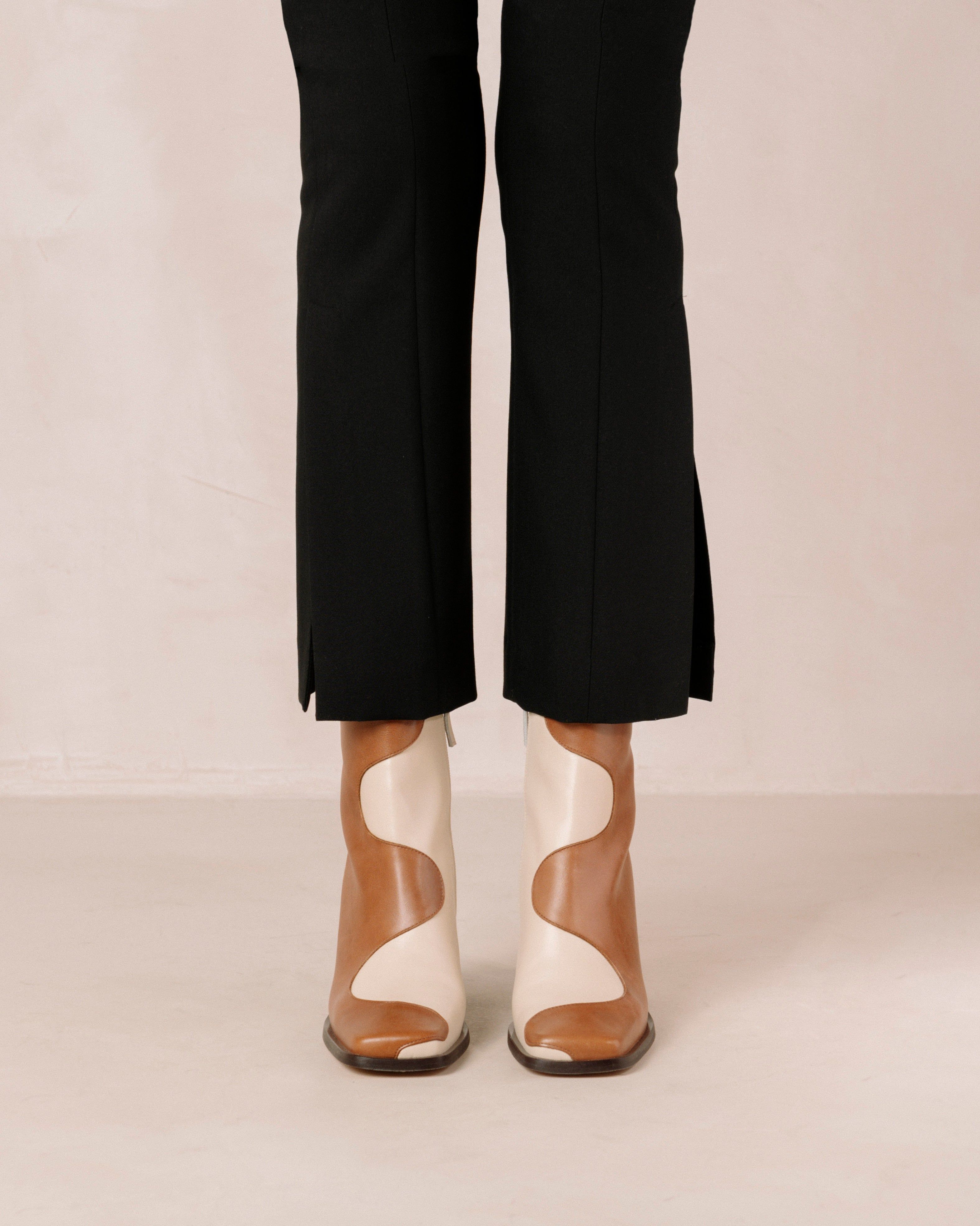 Blair Bicolor Camel Cream Ankle Boots sold by Alohas product image thumbnail 4