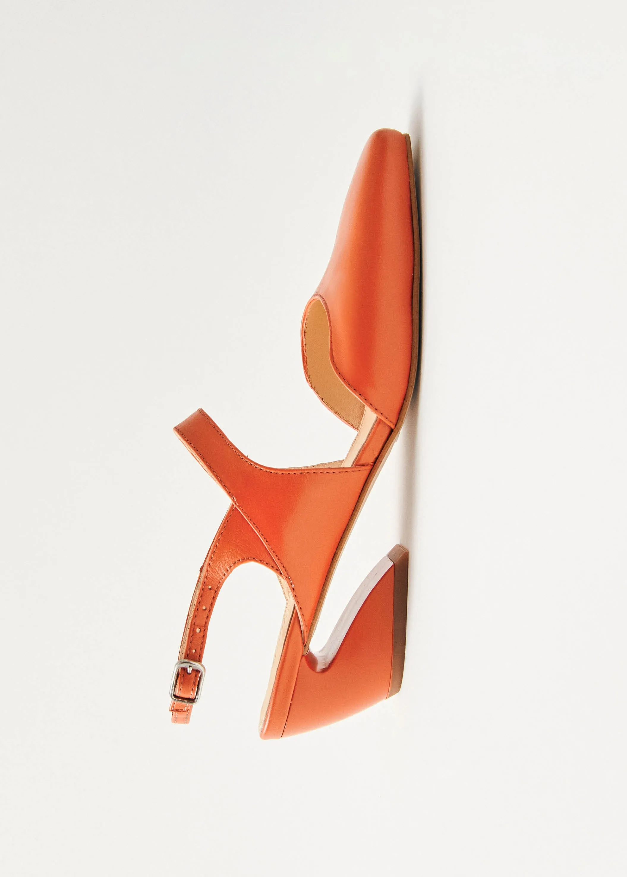 Emelia Orange Leather Pumps sold by Alohas product image thumbnail 5