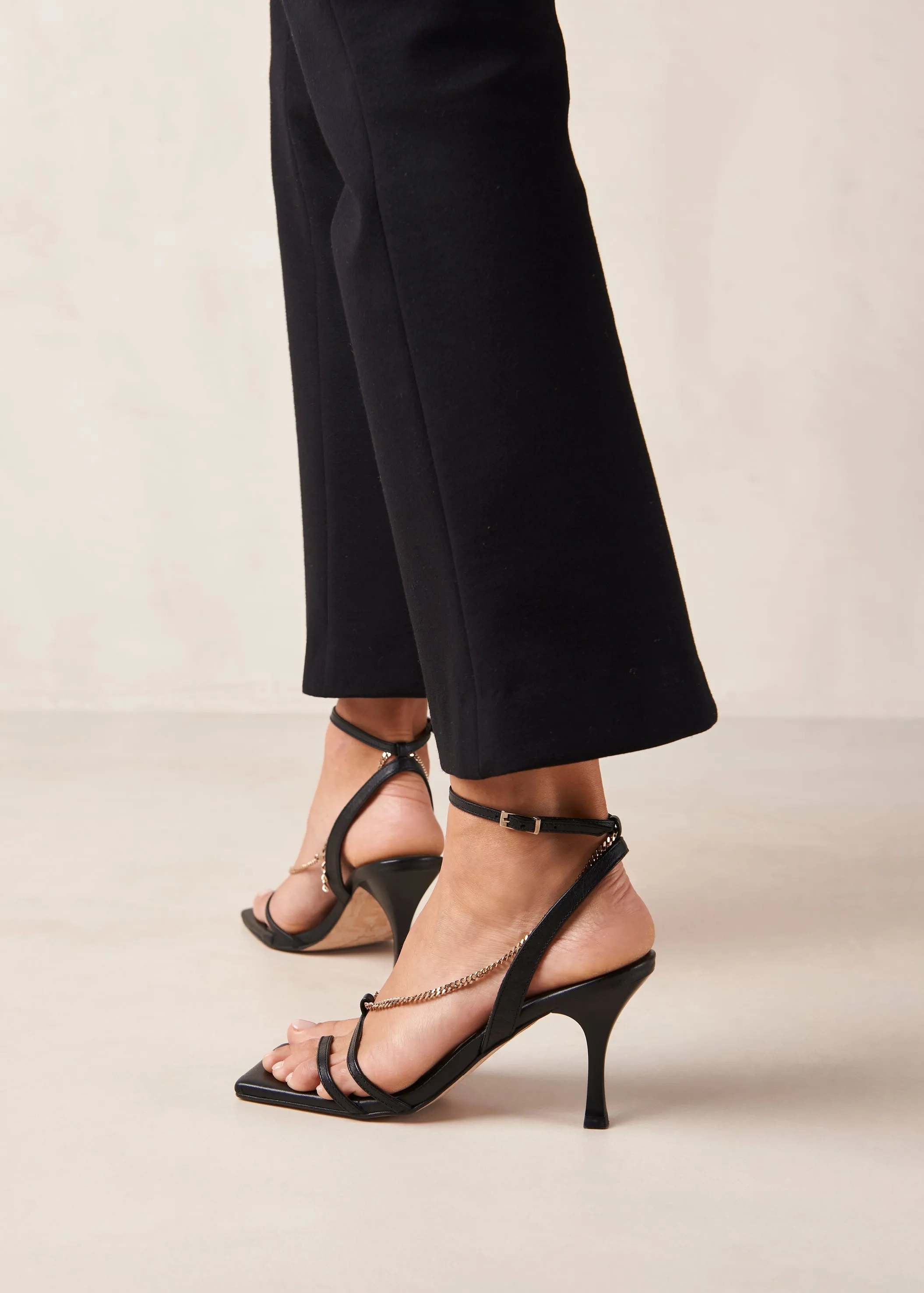 Straps Chain Black Leather Sandals sold by Alohas product image thumbnail 3