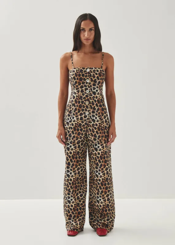 Nadine Print Leopard Logo Top sold by Alohas