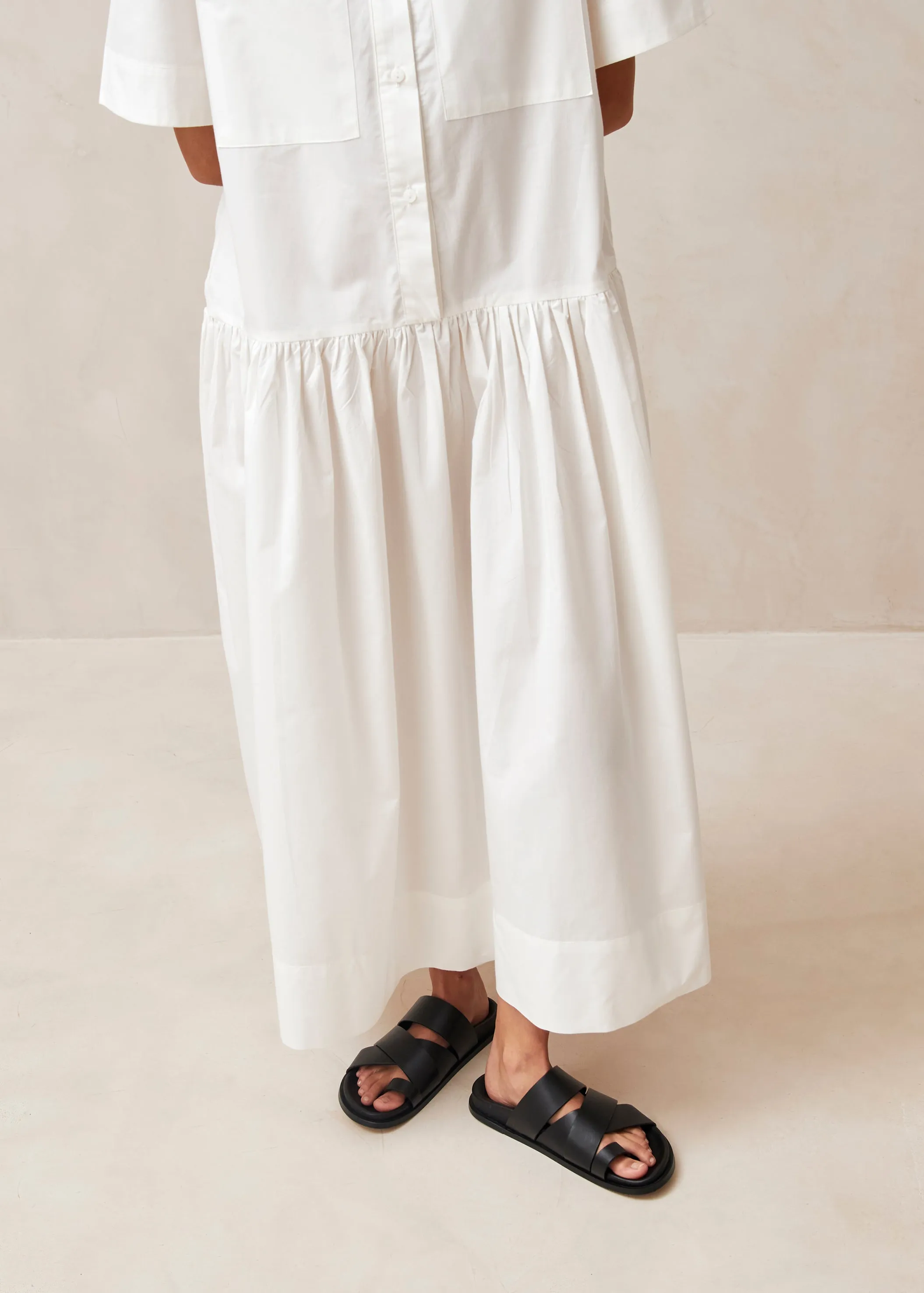 Bay White Midi Dress sold by Alohas product image thumbnail 5