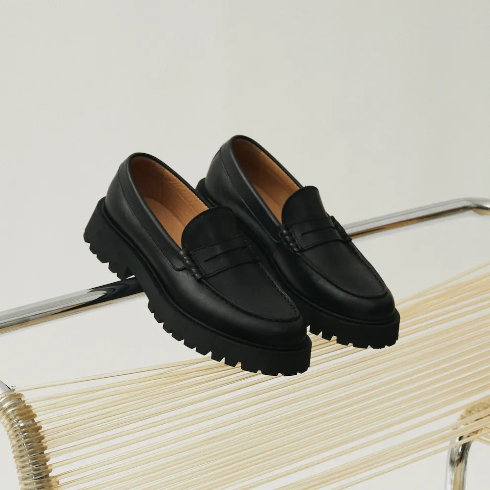 Dexter Black Leather Loafers sold by Alohas product image thumbnail 3