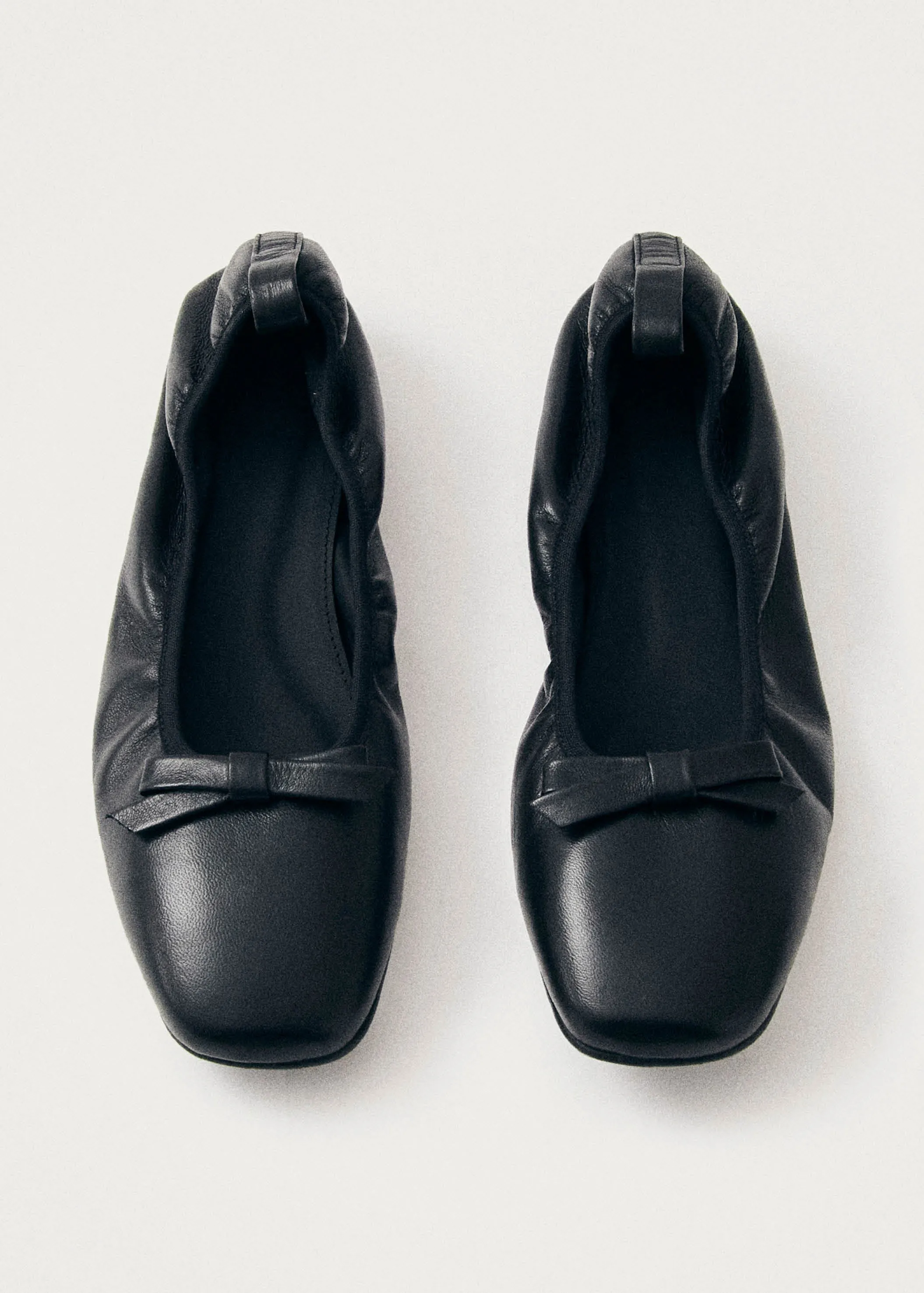 Freya Black Leather Ballet Flats sold by Alohas product image thumbnail 4