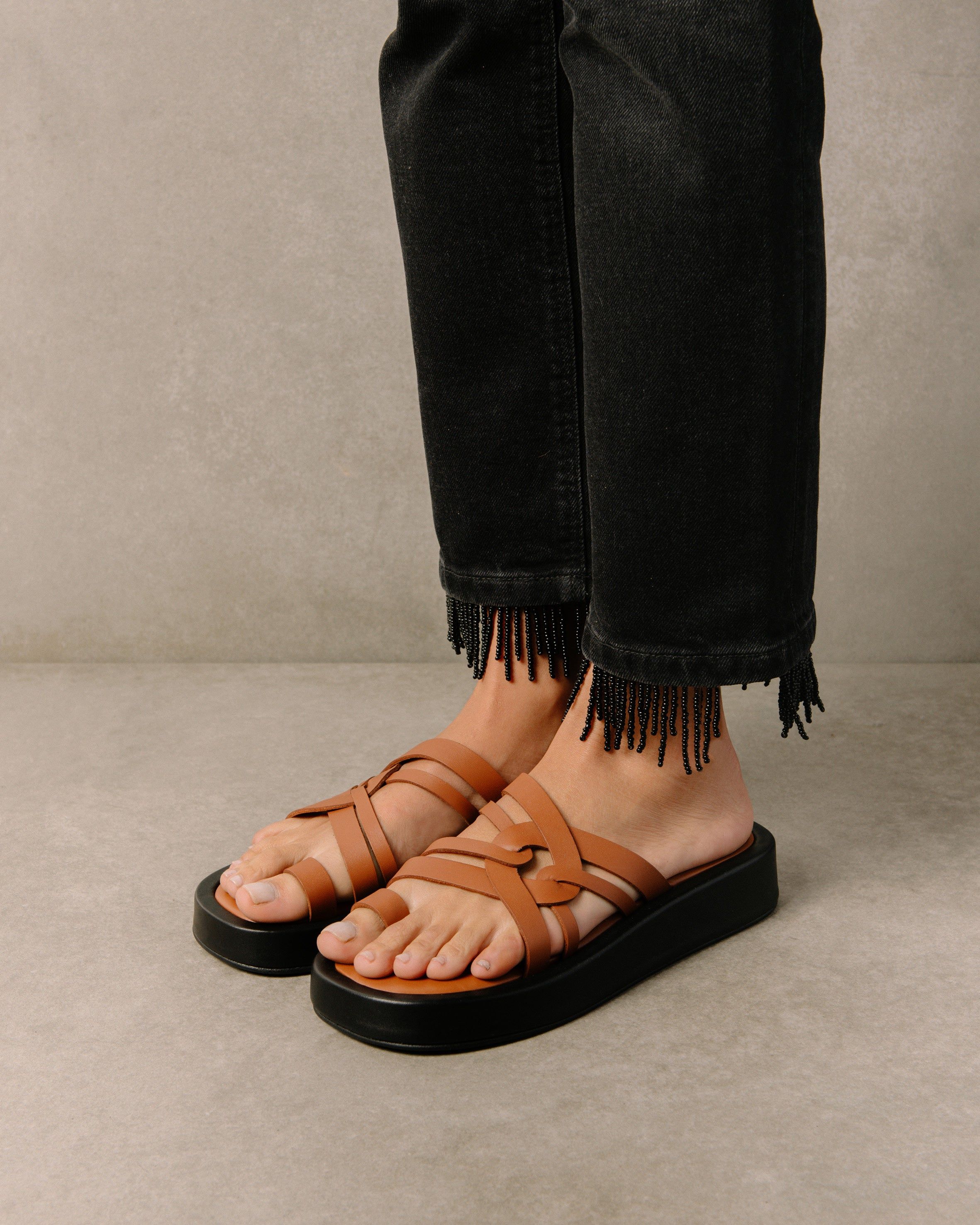Cool Tan Sandal sold by Alohas product image thumbnail 4