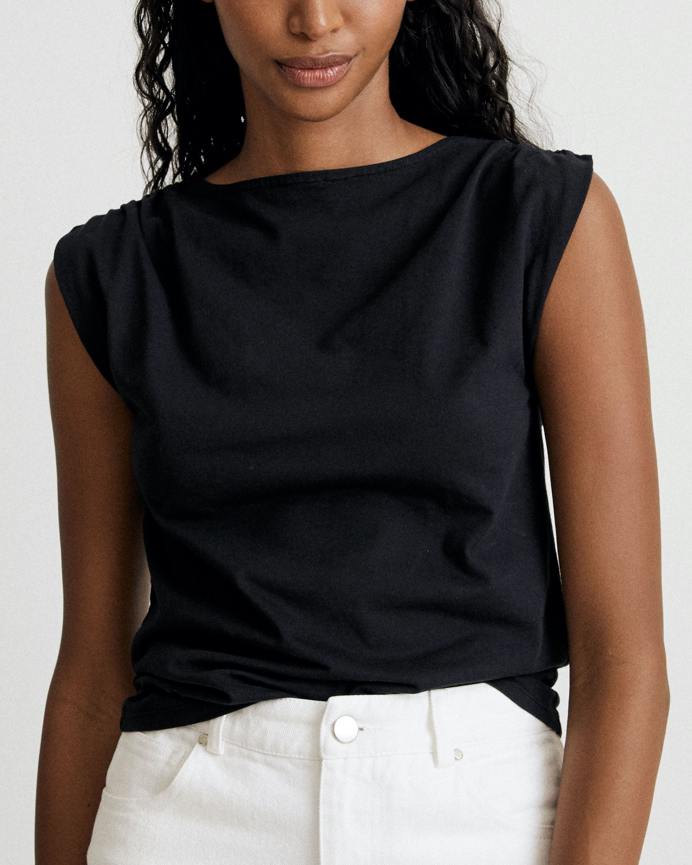 Calm Top Black sold by Alohas