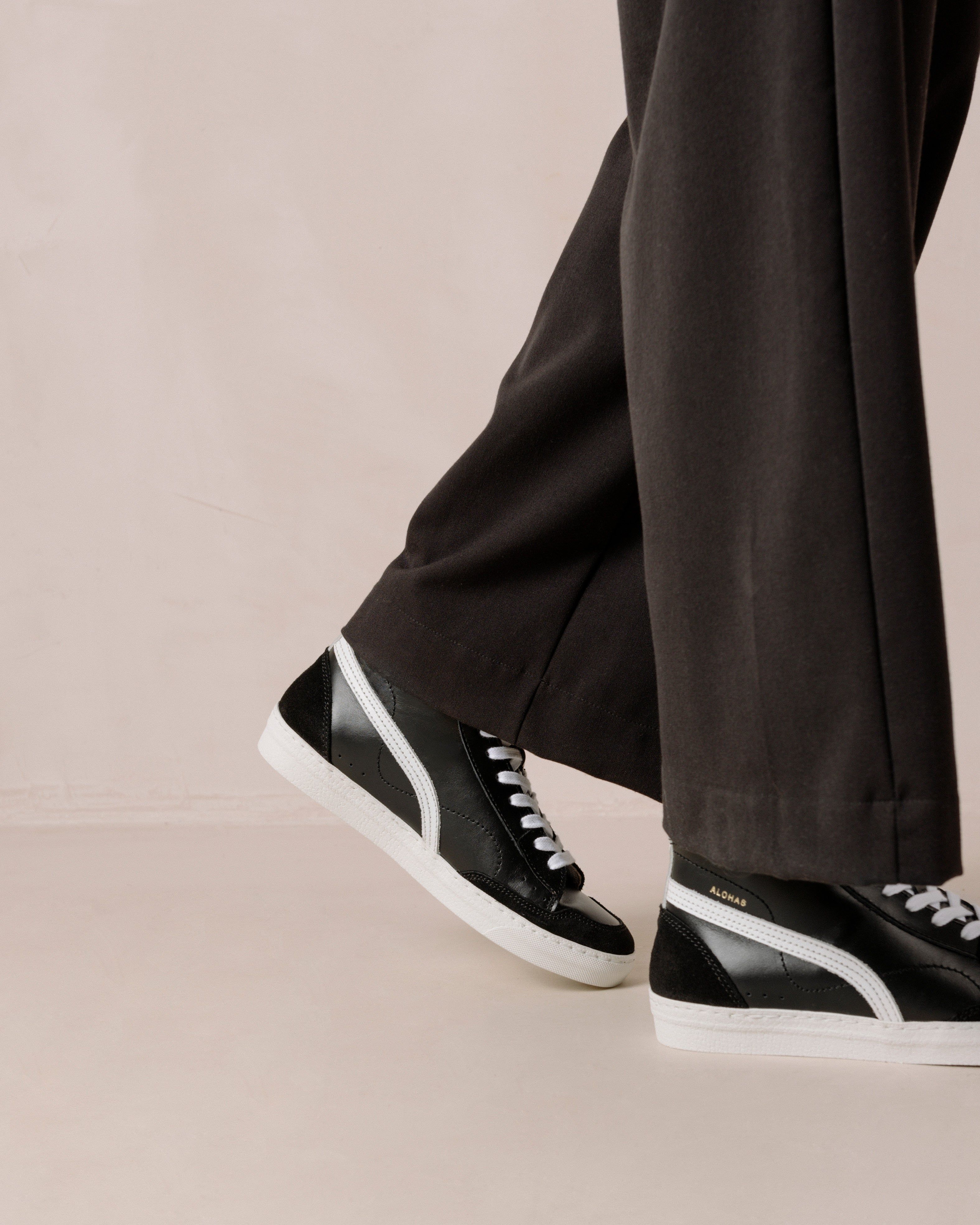 Tb.73 Blackout sold by Alohas product image thumbnail 4