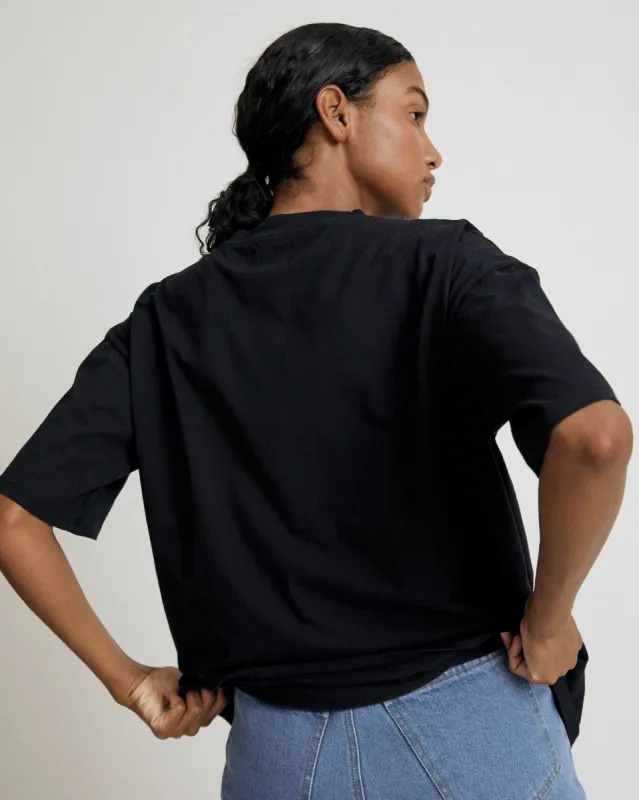 Slack Top Black sold by Alohas