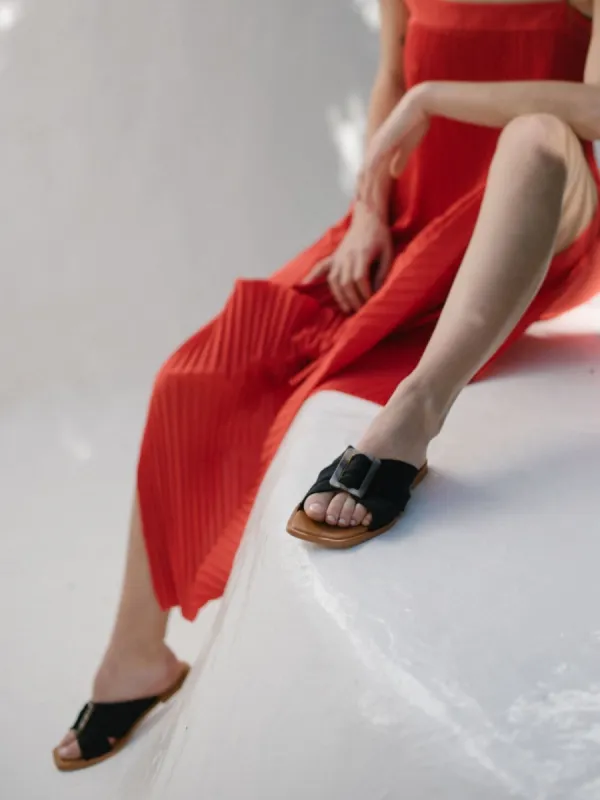 Samba Black sold by Alohas