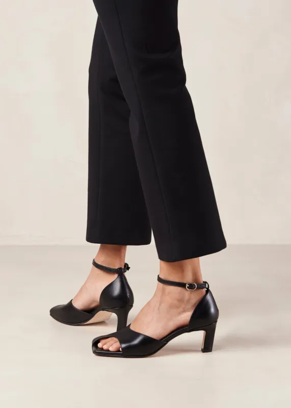 Cliff Black Leather Sandals sold by Alohas