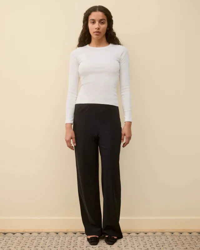 MAX TEE | White made by FLORE FLORE