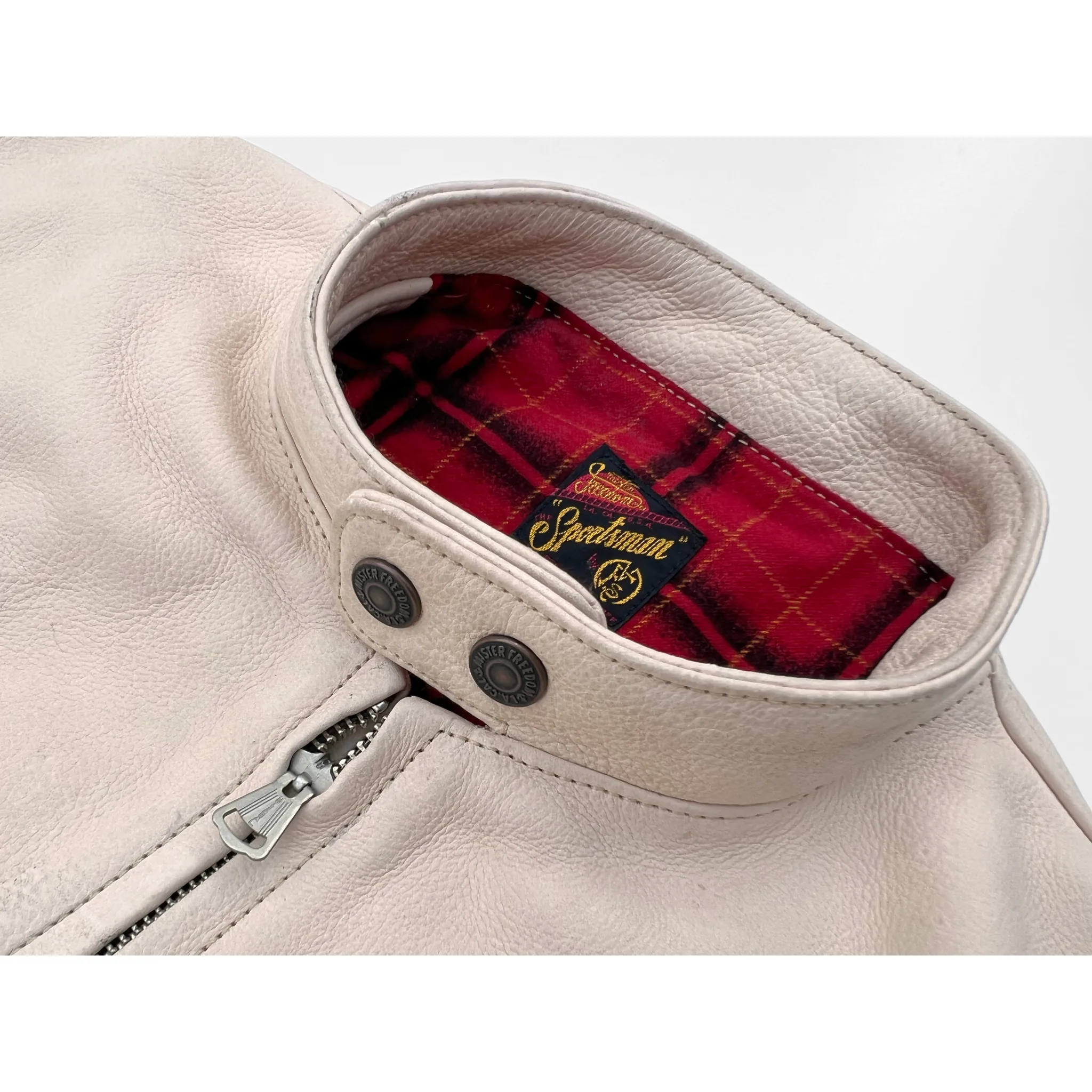 Bronco Champ Type II - Natural sold by Mister Freedom product image thumbnail 2