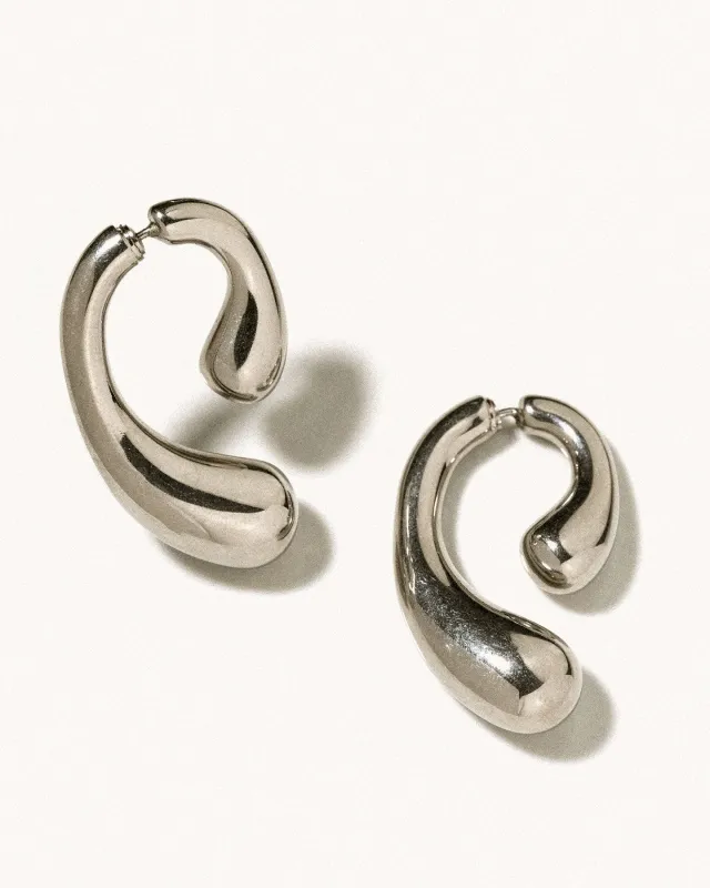 P Earrings made by Panconesi