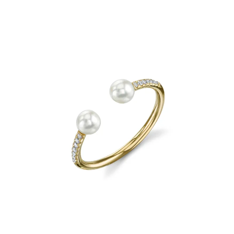 Gold & Pavé Diamond Double Pearl Ring made by Sydney Evan