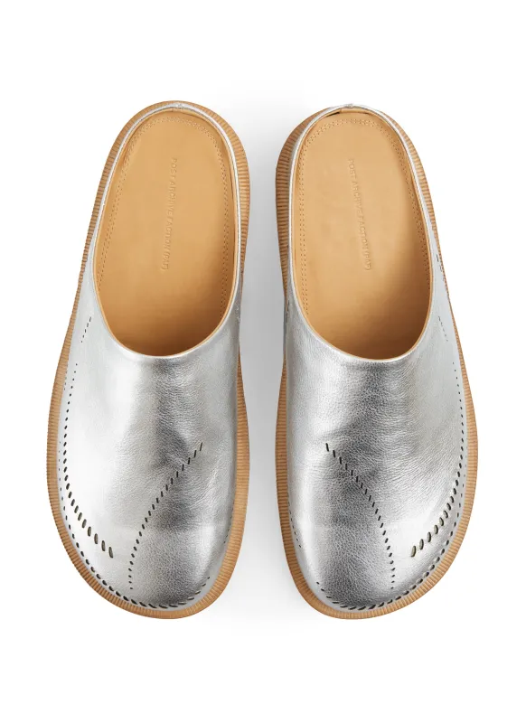 Breath Slides made by POST ARCHIVE FASHION