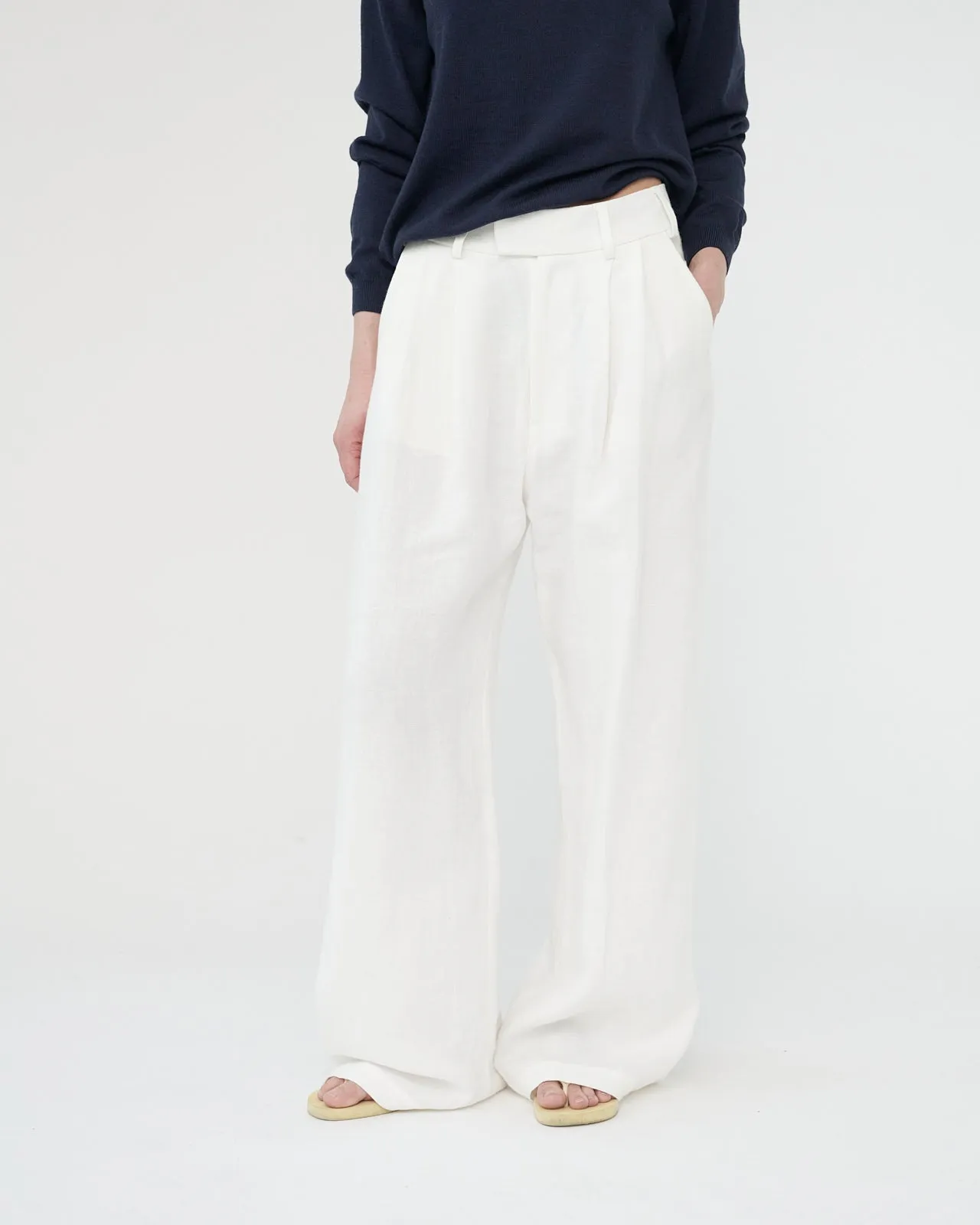 Linen wide box trousers sold by AF Agger product image thumbnail 3
