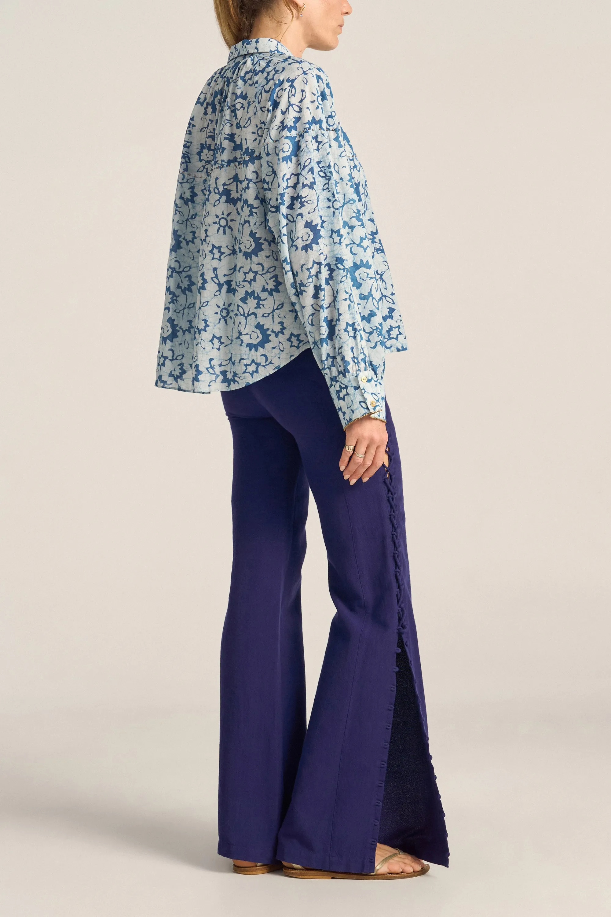 Medusa Batik Print Shirt sold by ILIO NEMA product image thumbnail 5